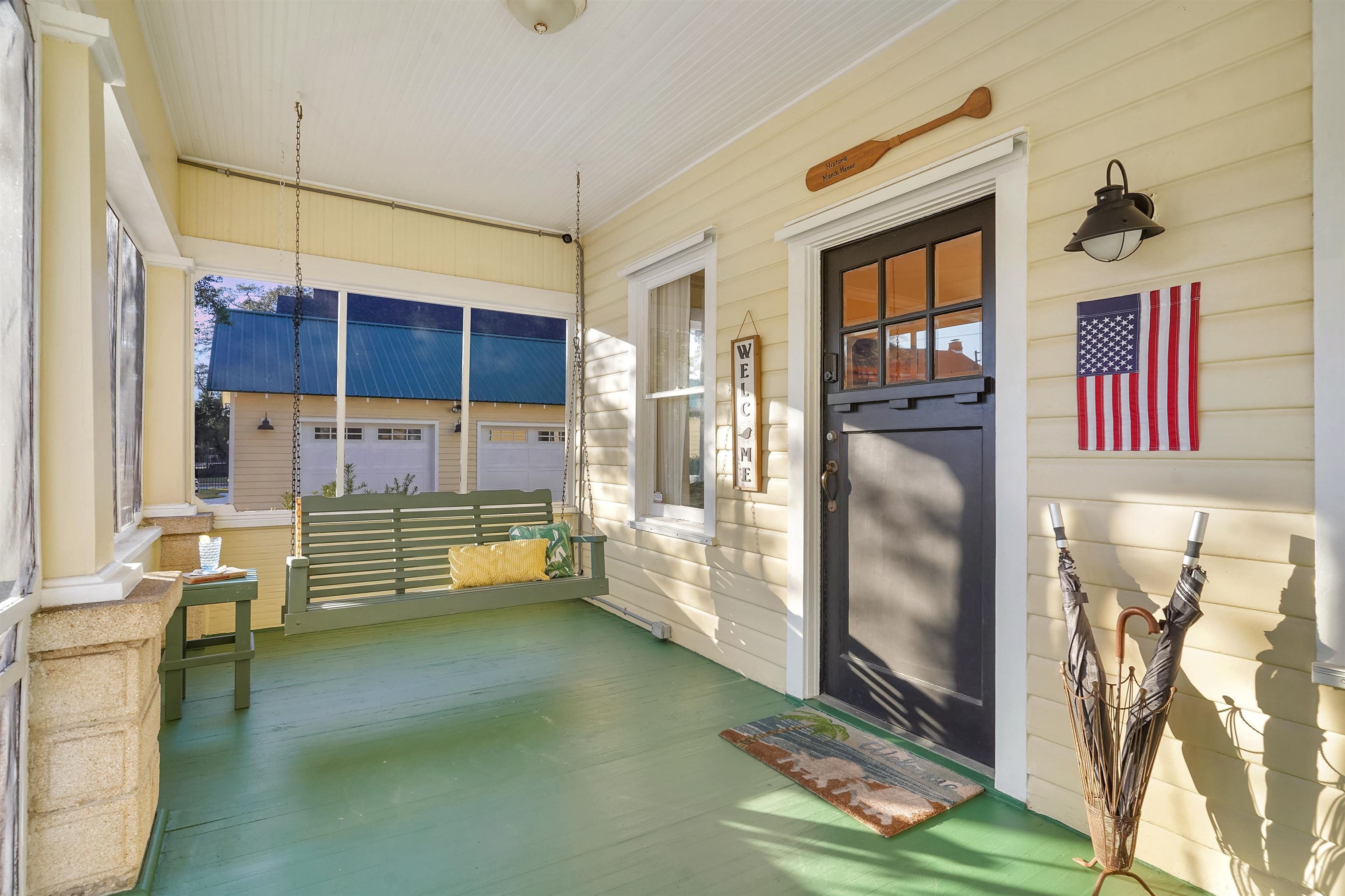 Image 41 of 69 For 28 Park Ave E