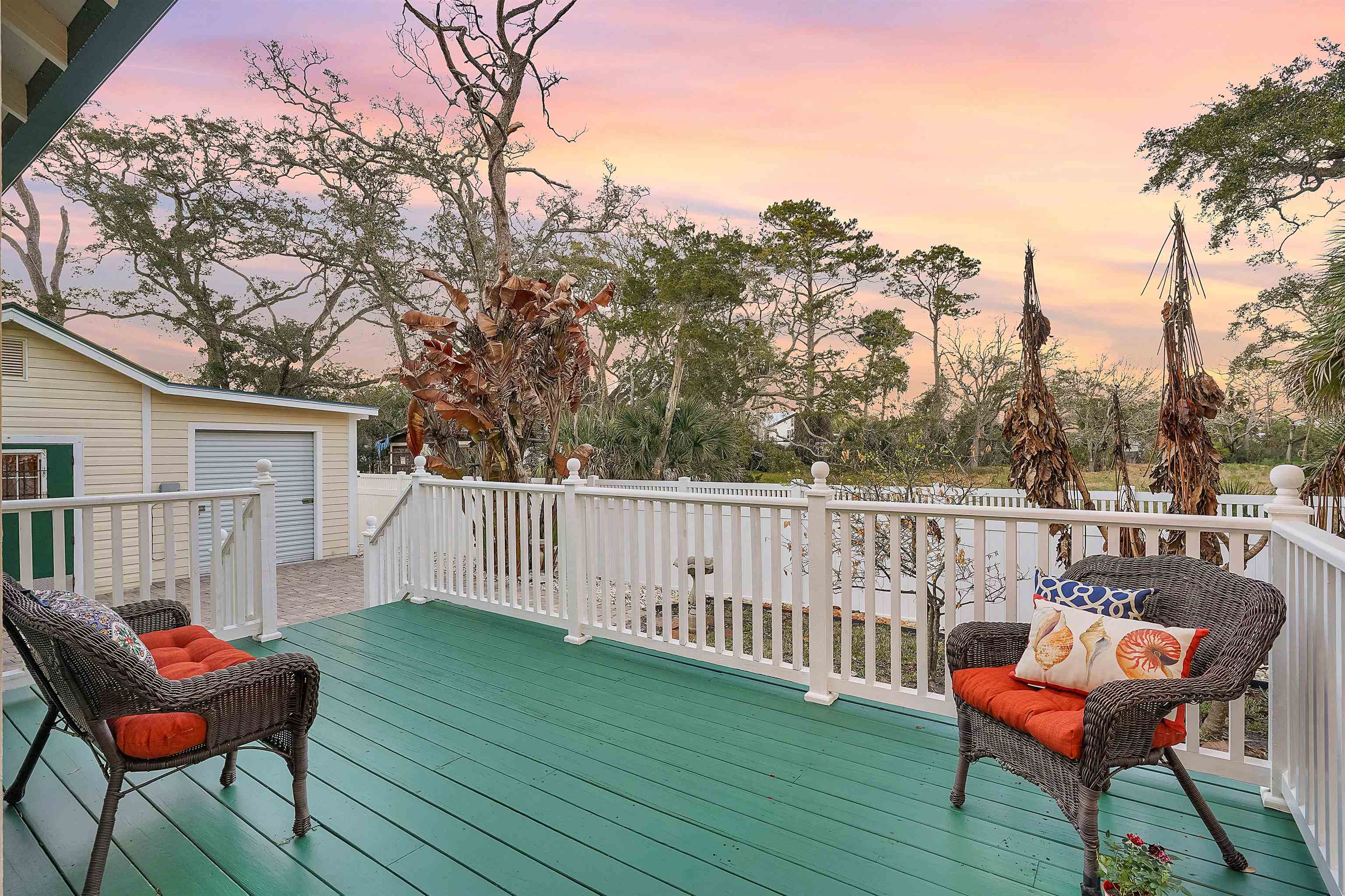 Image 43 of 69 For 28 Park Ave E