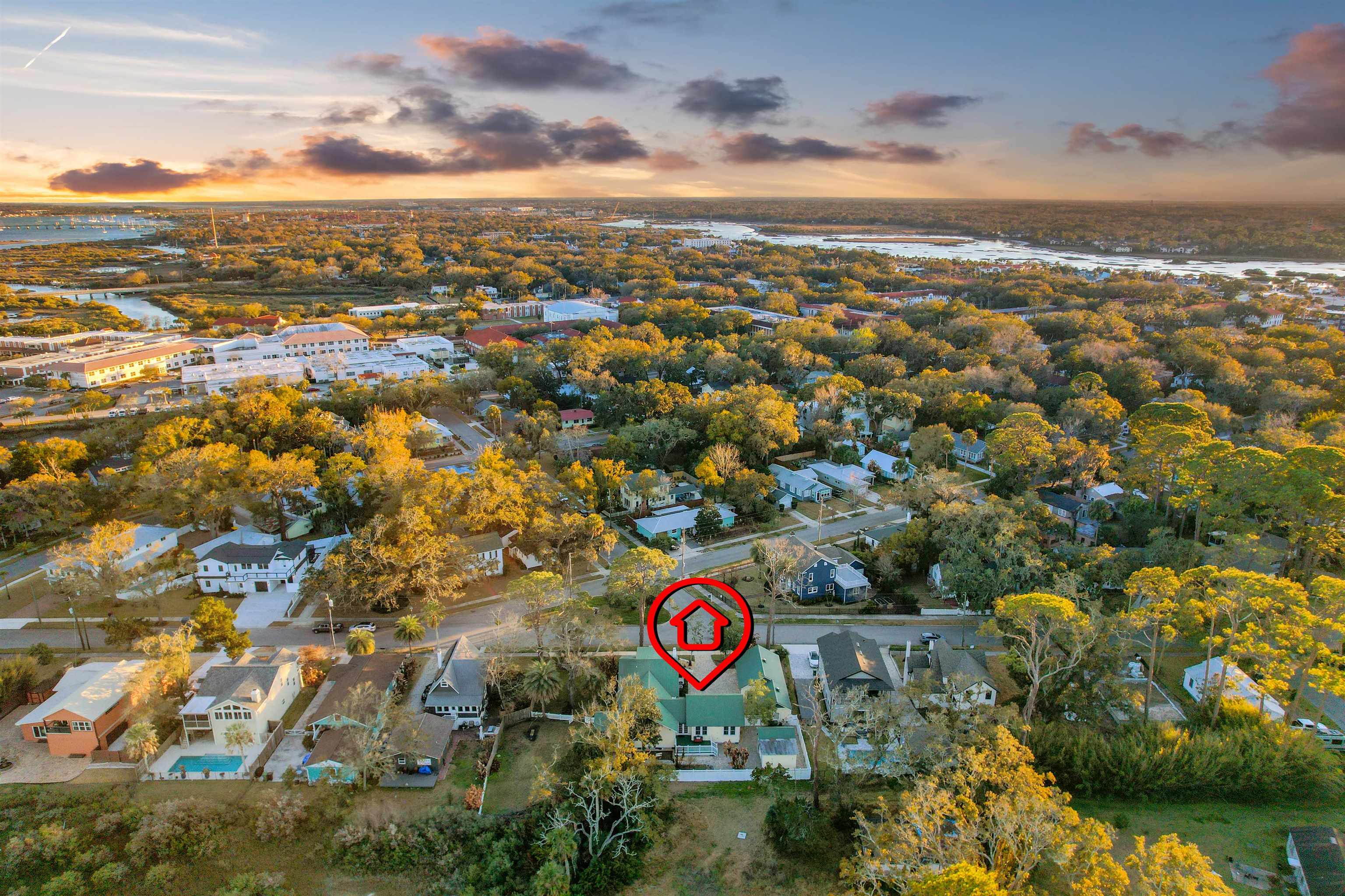 Image 65 of 69 For 28 Park Ave E