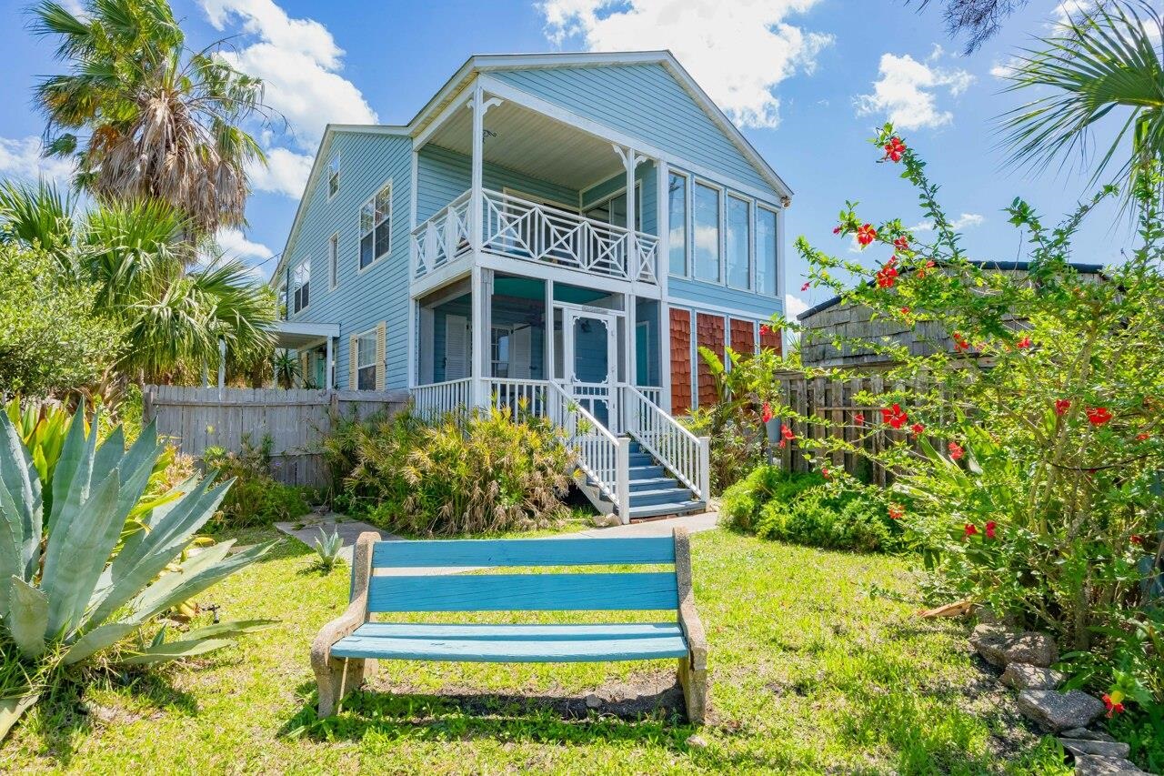 Image 11 of 79 For 232 Riberia St