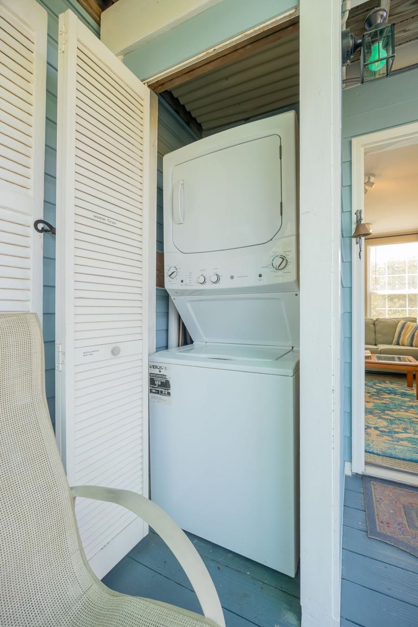 Image 44 of 79 For 232 Riberia St