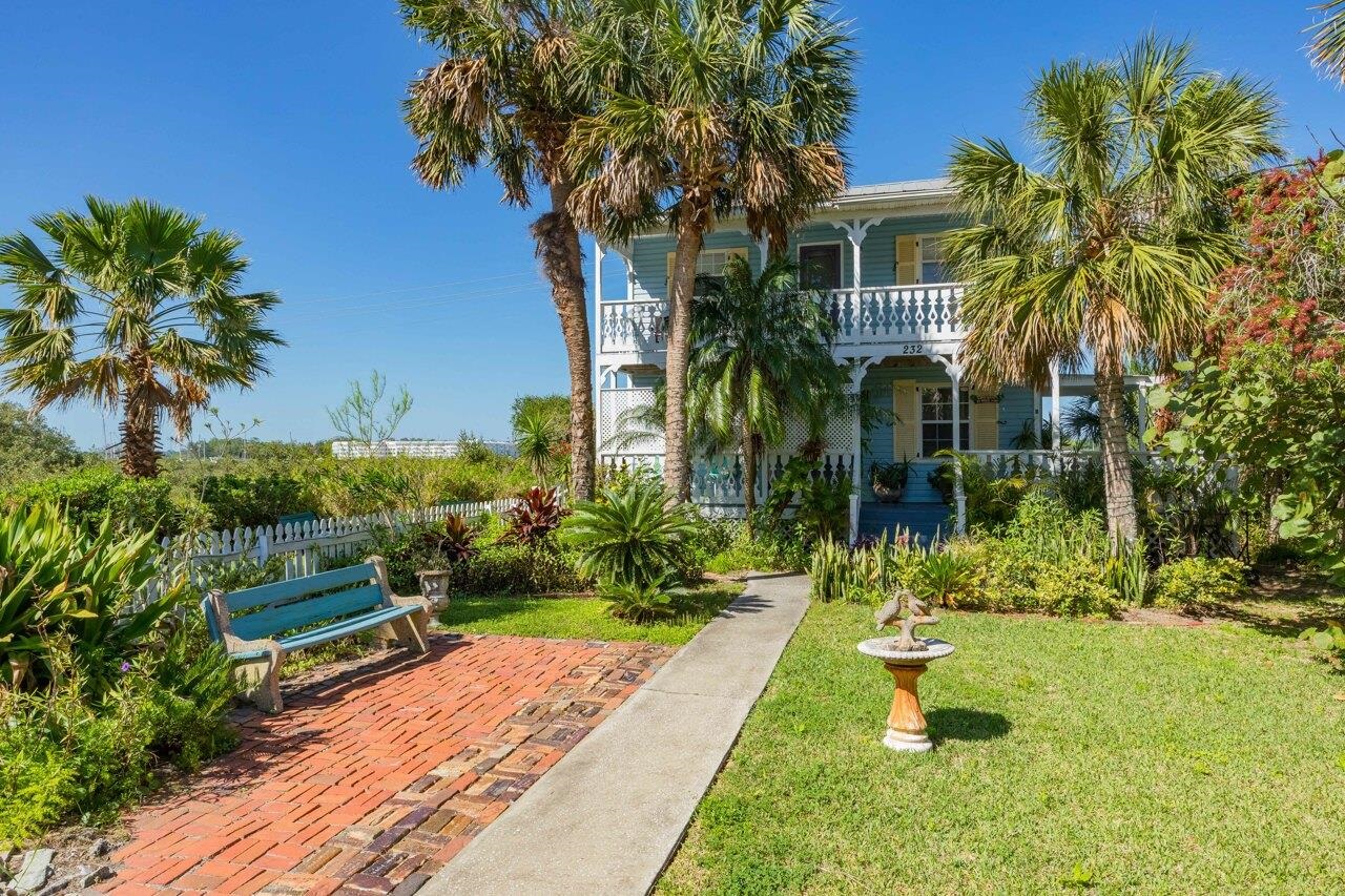 Image 9 of 79 For 232 Riberia St