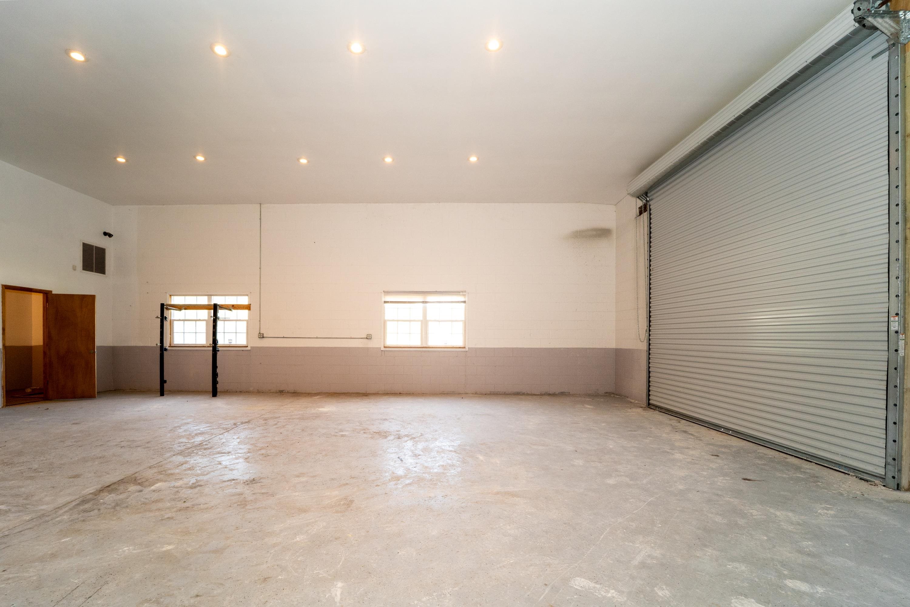 Image 15 of 28 For 5285 Big Oak Rd