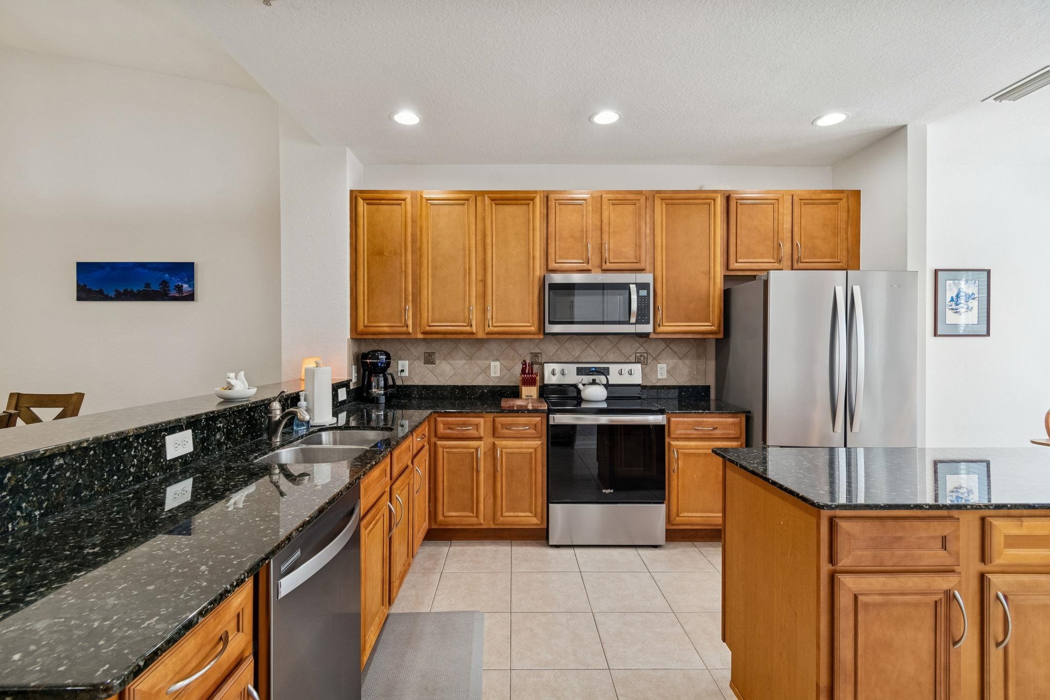 Image 15 of 78 For 175 Bayberry Cir  1005