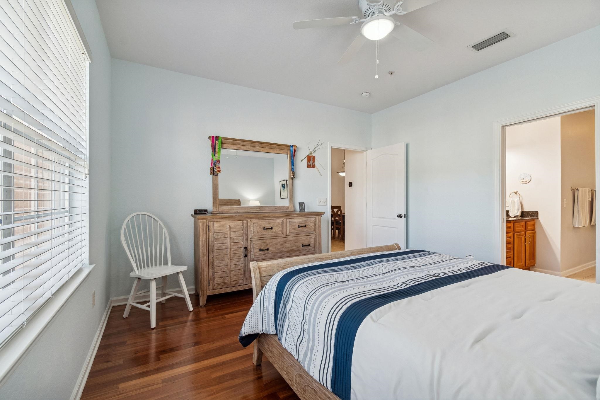 Image 36 of 78 For 175 Bayberry Cir  1005