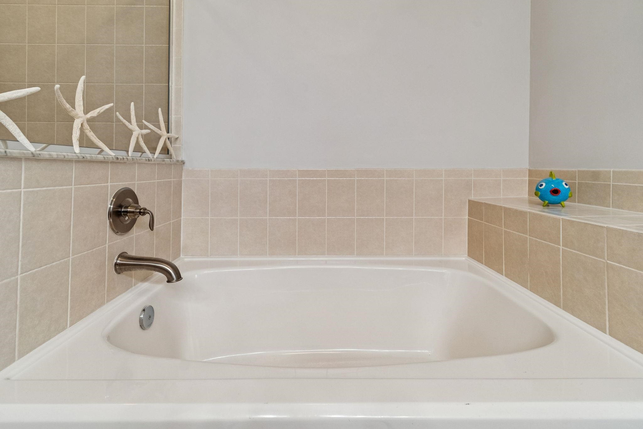 Image 42 of 78 For 175 Bayberry Cir  1005