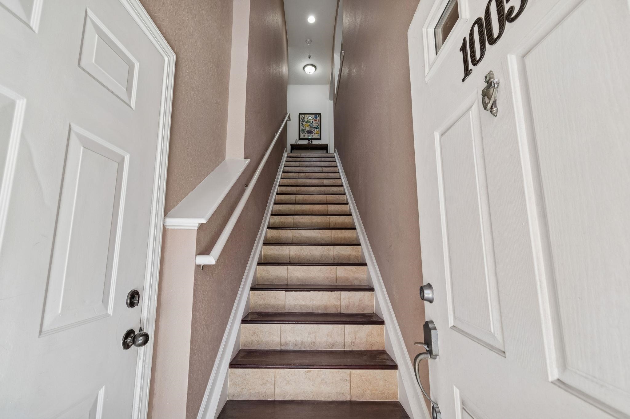 Image 5 of 78 For 175 Bayberry Cir  1005