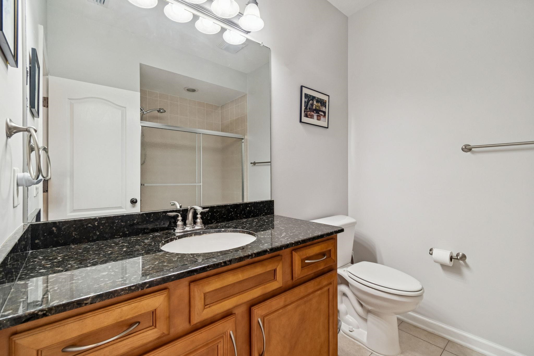 Image 52 of 78 For 175 Bayberry Cir  1005