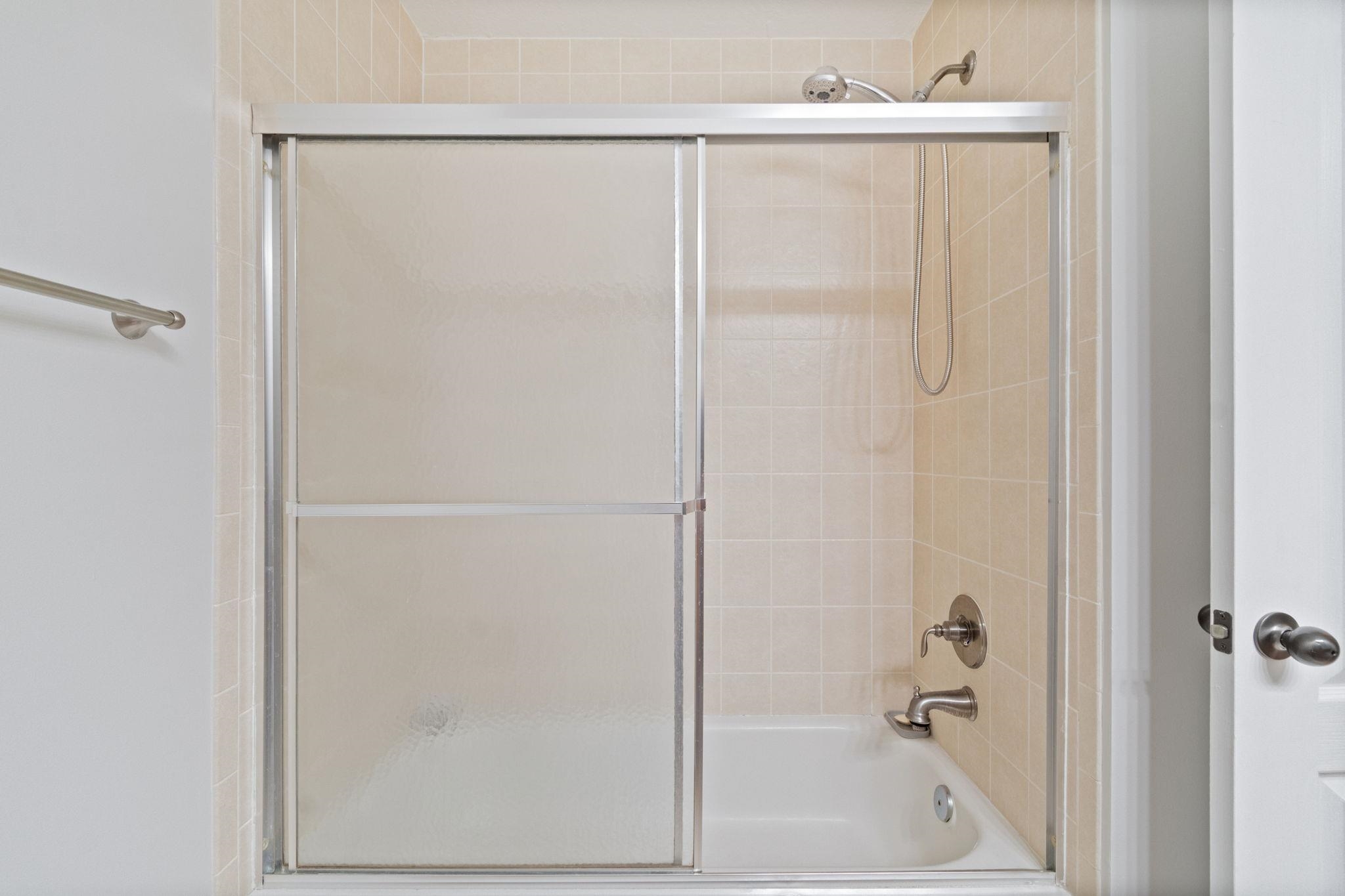 Image 54 of 78 For 175 Bayberry Cir  1005