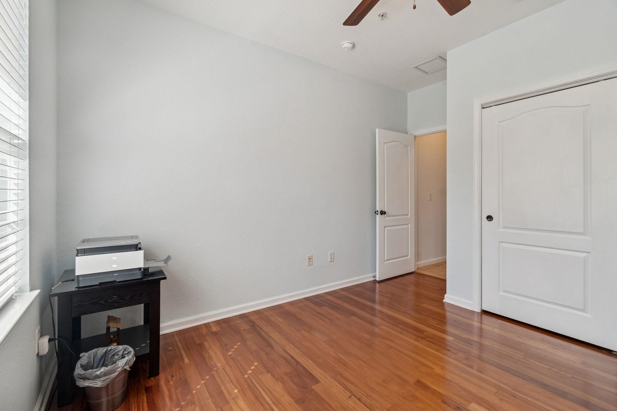 Image 57 of 78 For 175 Bayberry Cir  1005