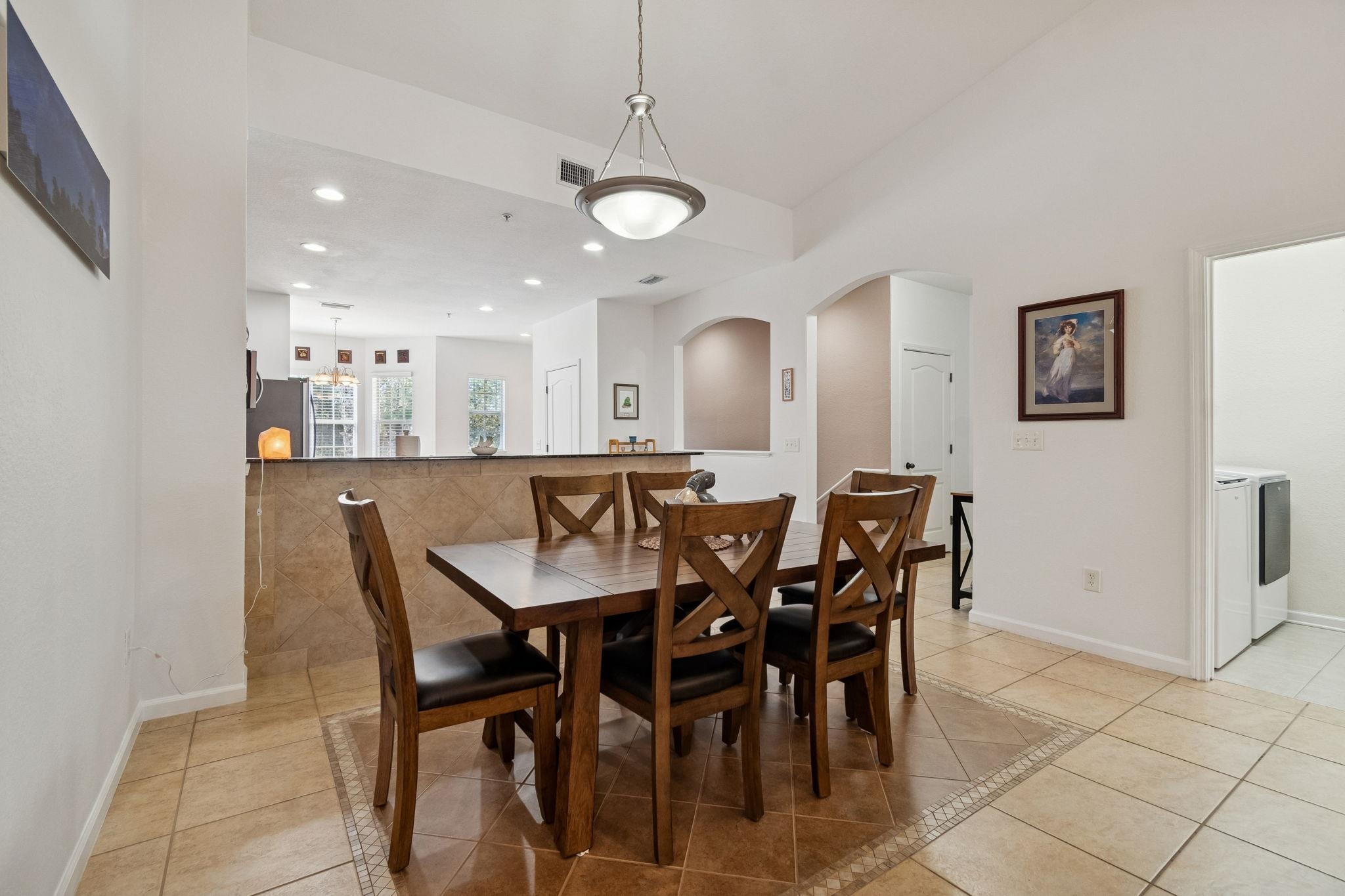 Image 9 of 78 For 175 Bayberry Cir  1005