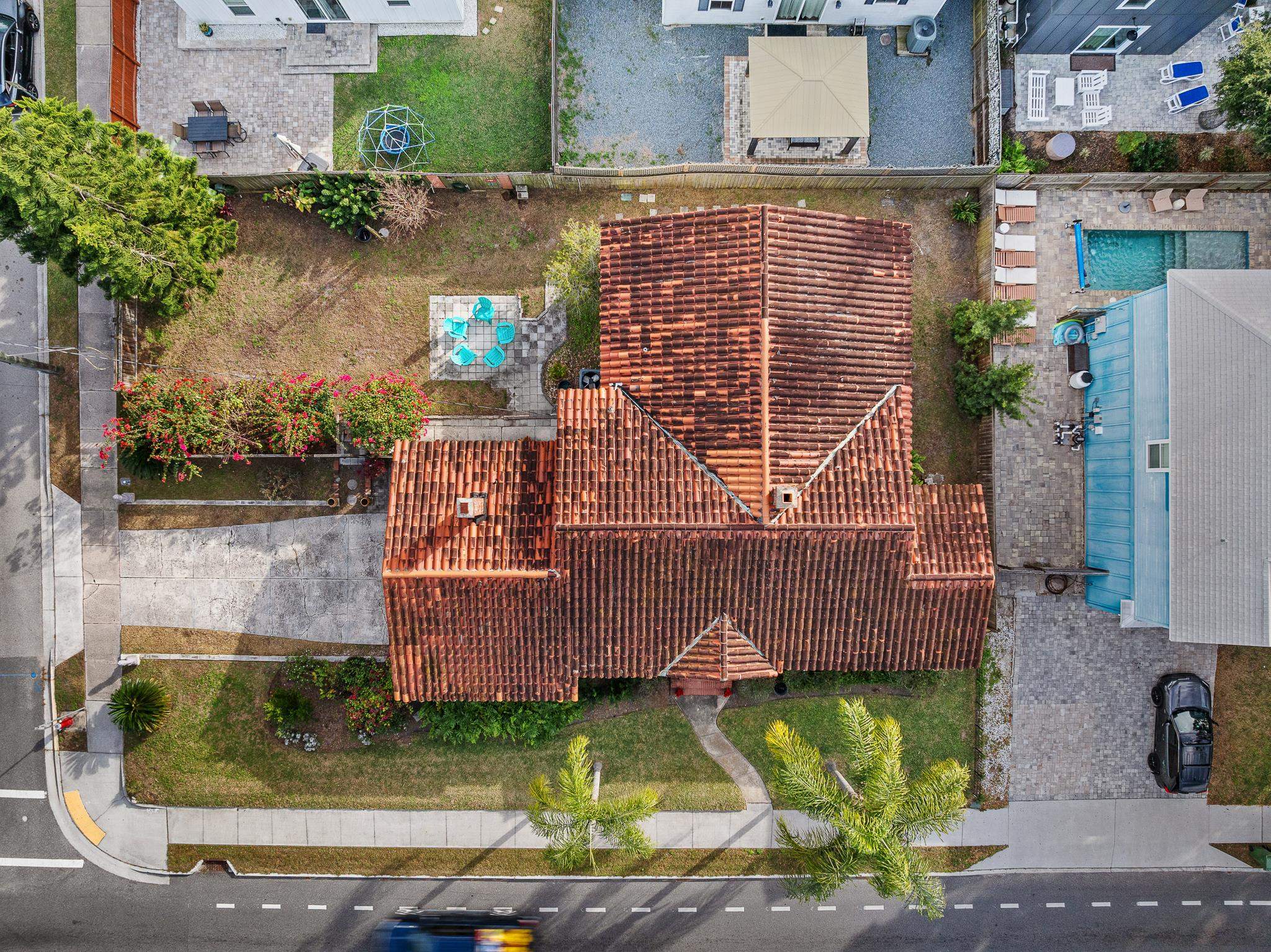 Image 2 of 38 For 25 May St  