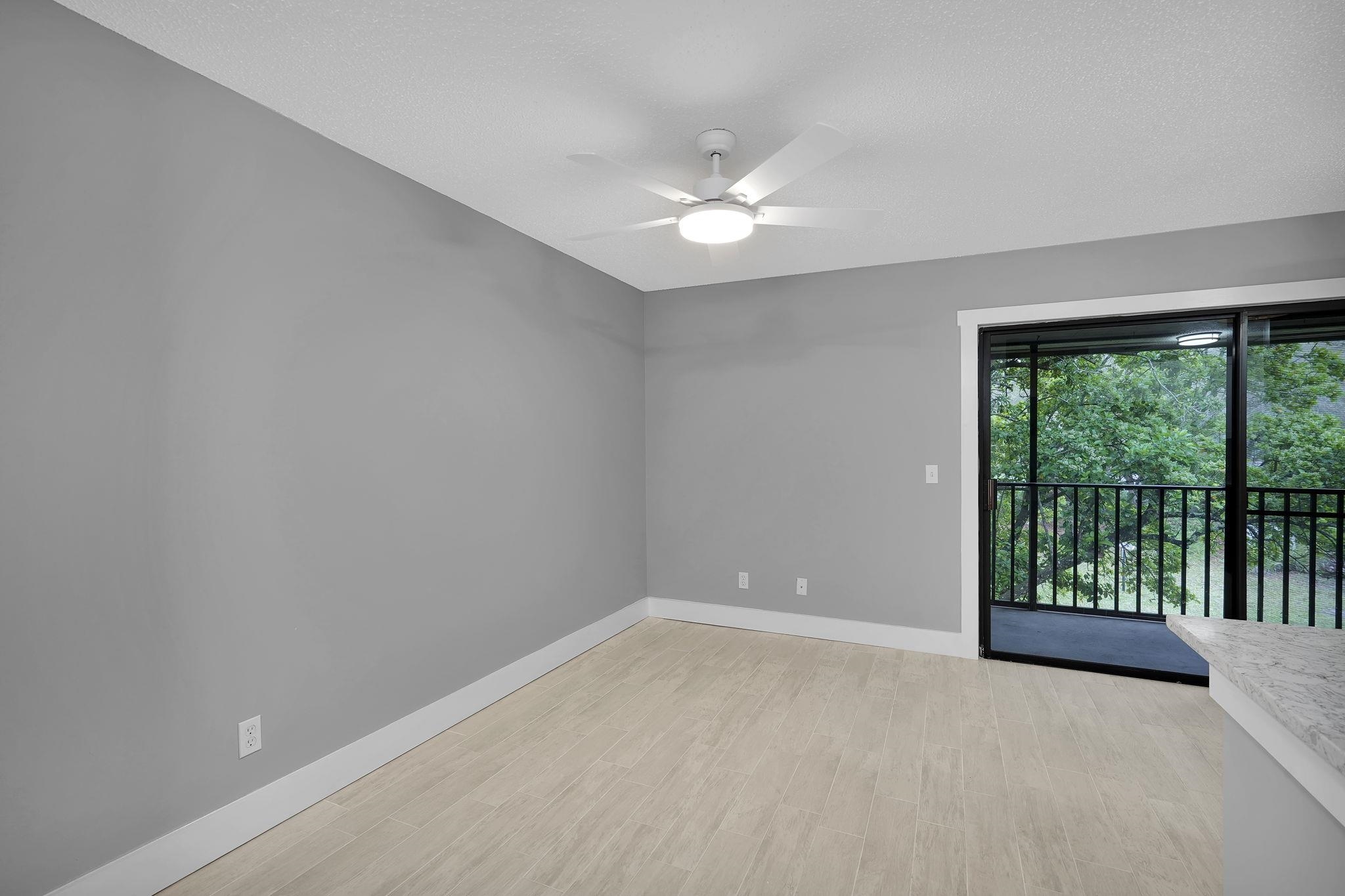 Image 6 of 23 For 30 Catalonia Ct