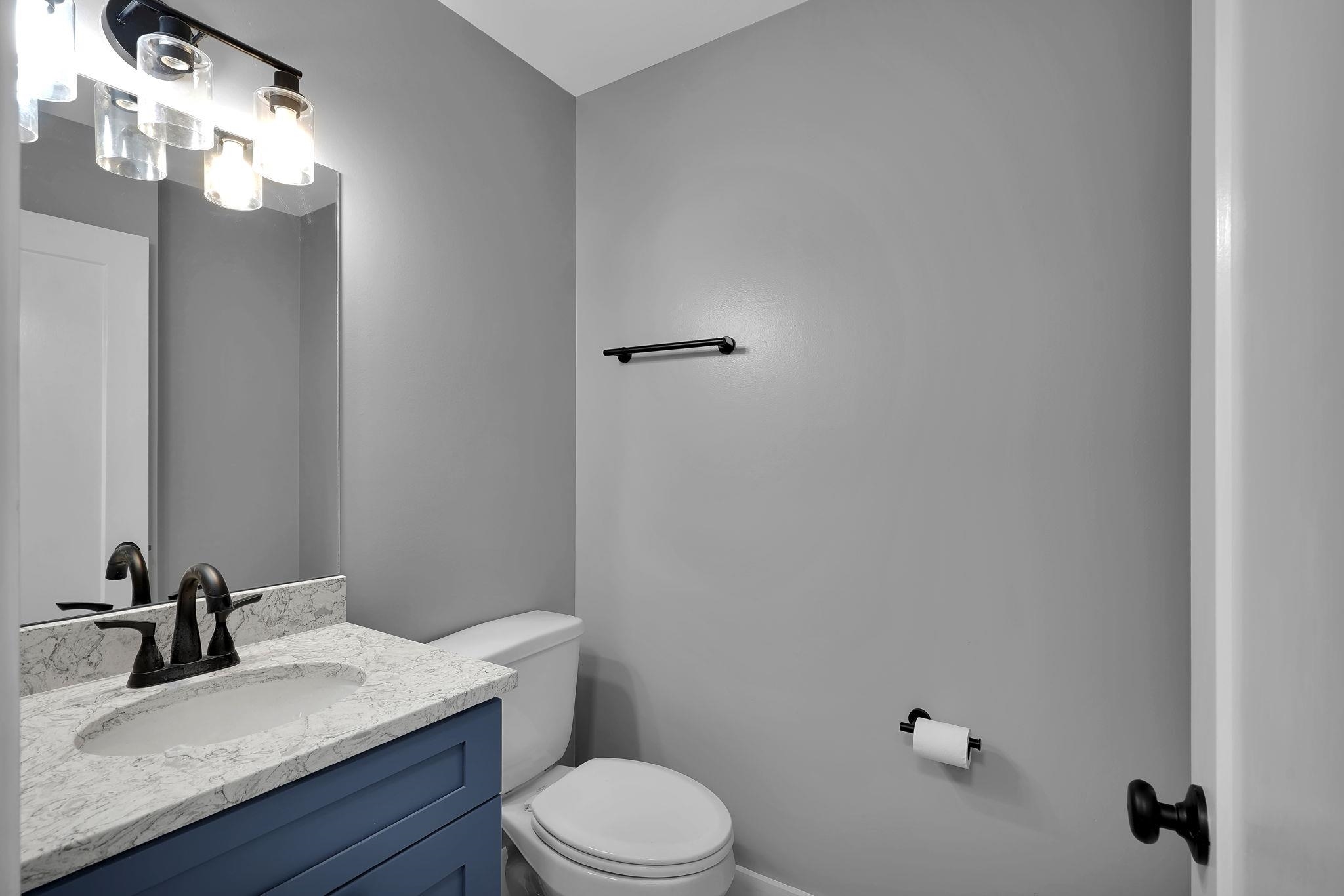 Image 8 of 23 For 30 Catalonia Ct