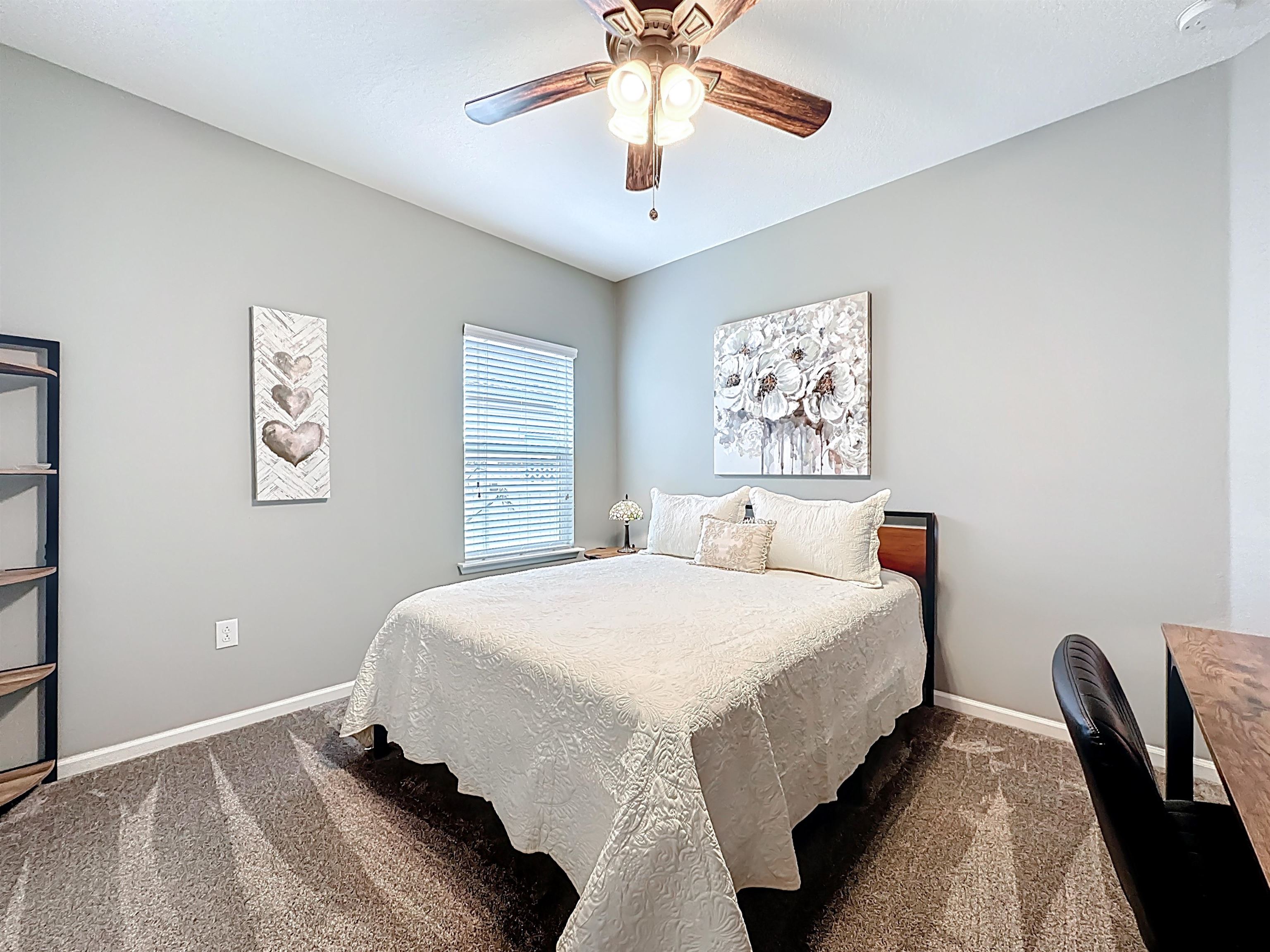 Image 30 of 47 For 39 Athens Dr