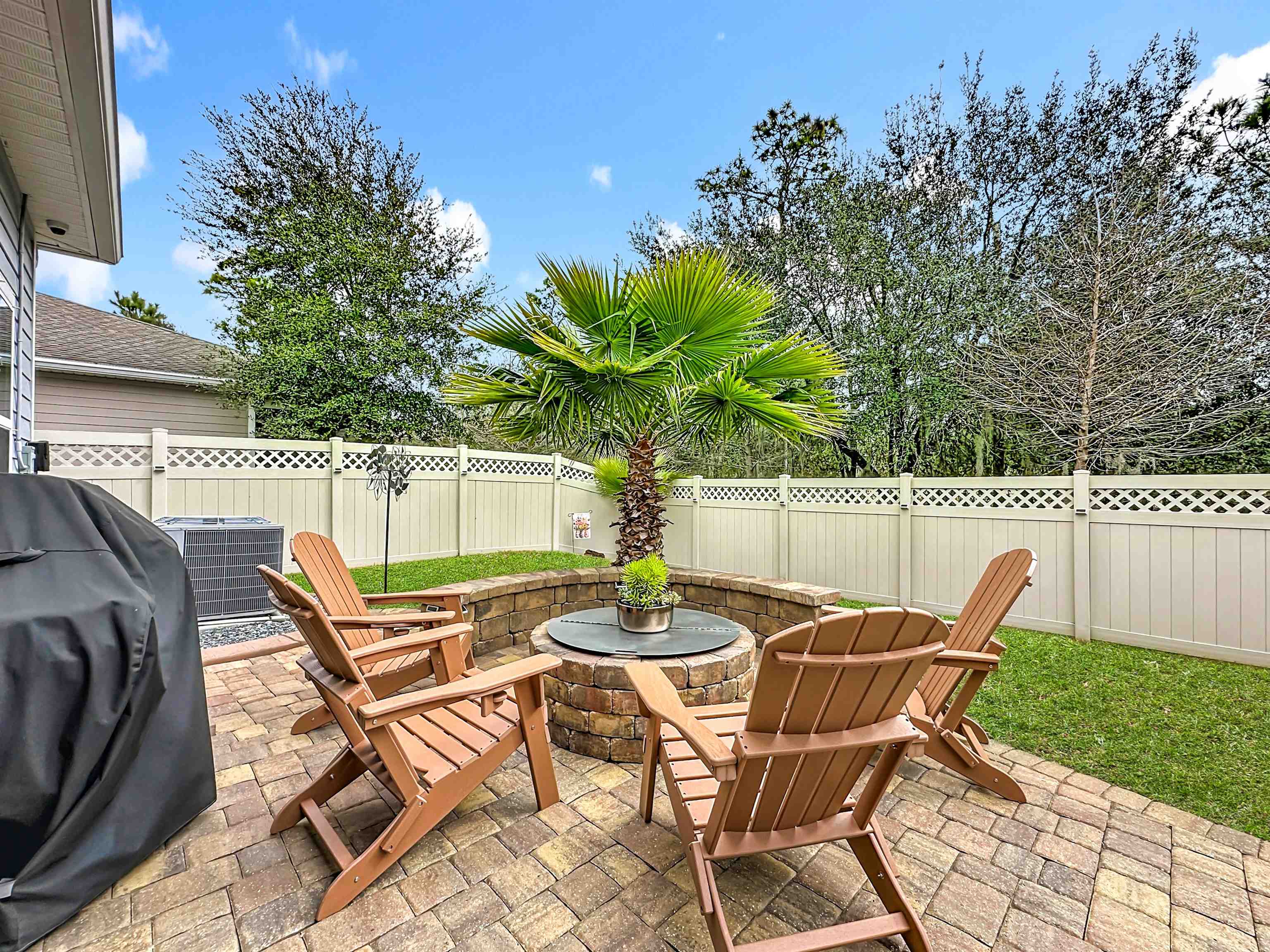 Image 5 of 47 For 39 Athens Dr