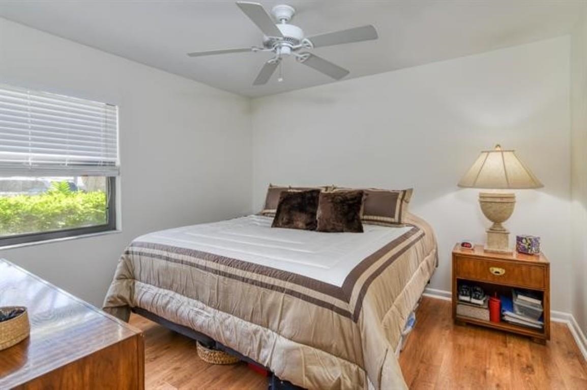 Image 16 of 32 For 31 Catalonia Ct