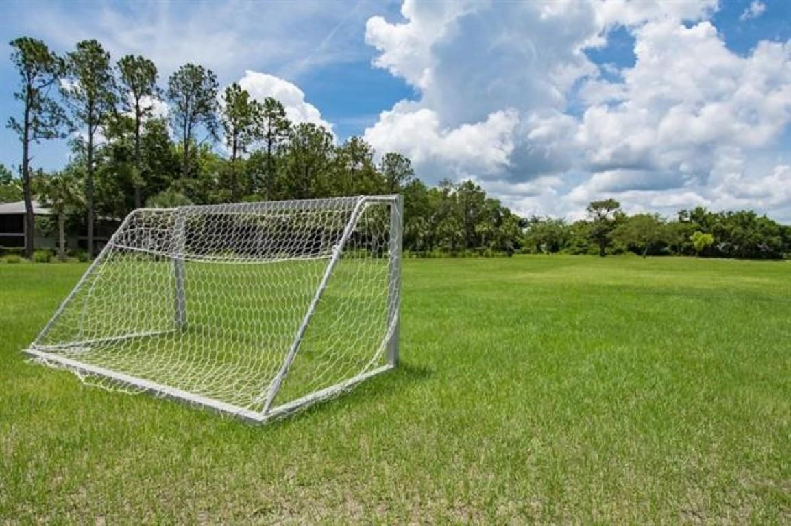 Image 29 of 32 For 31 Catalonia Ct