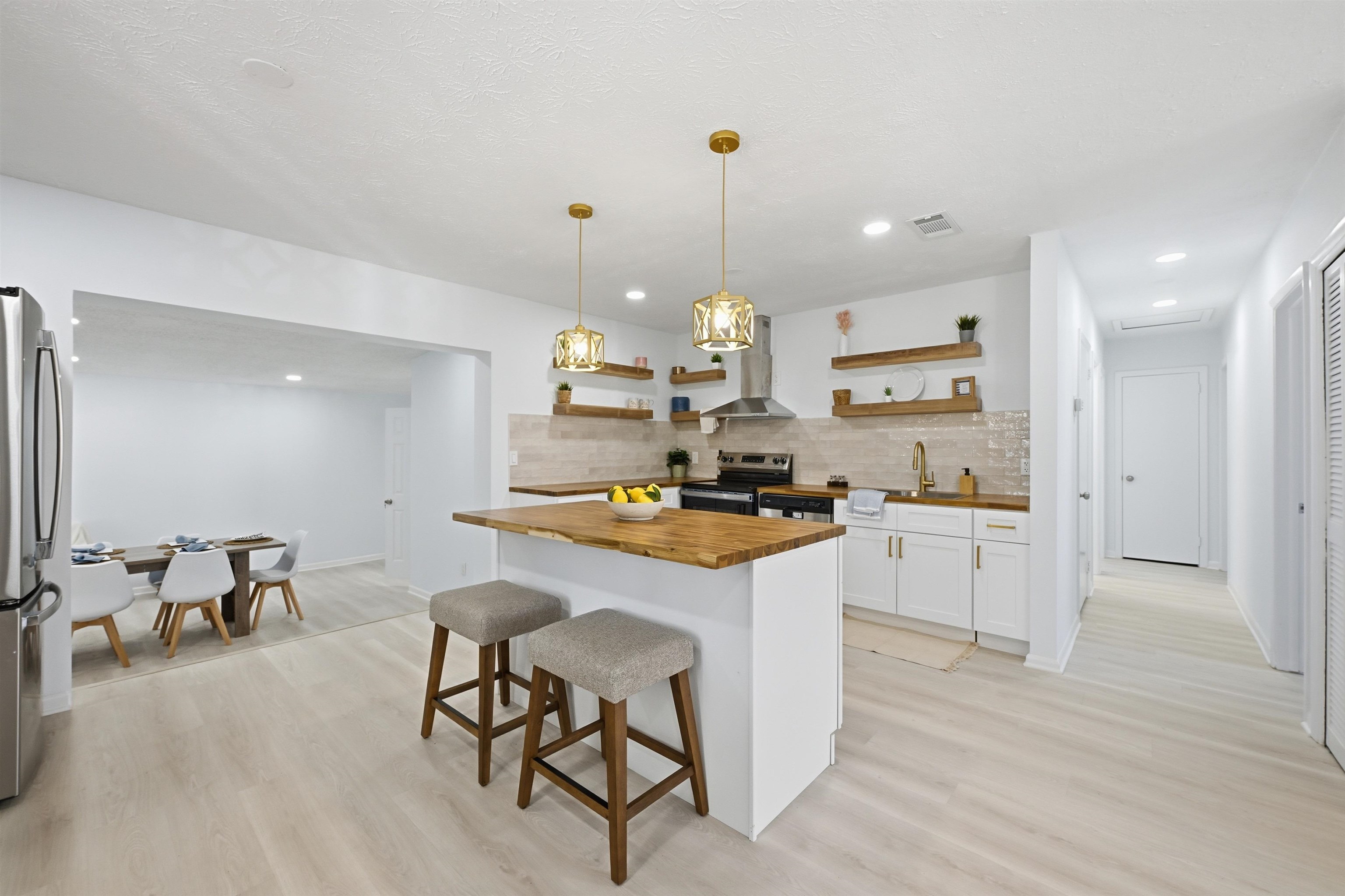 Image 12 of 36 For 8628 Blarney Stone Ct