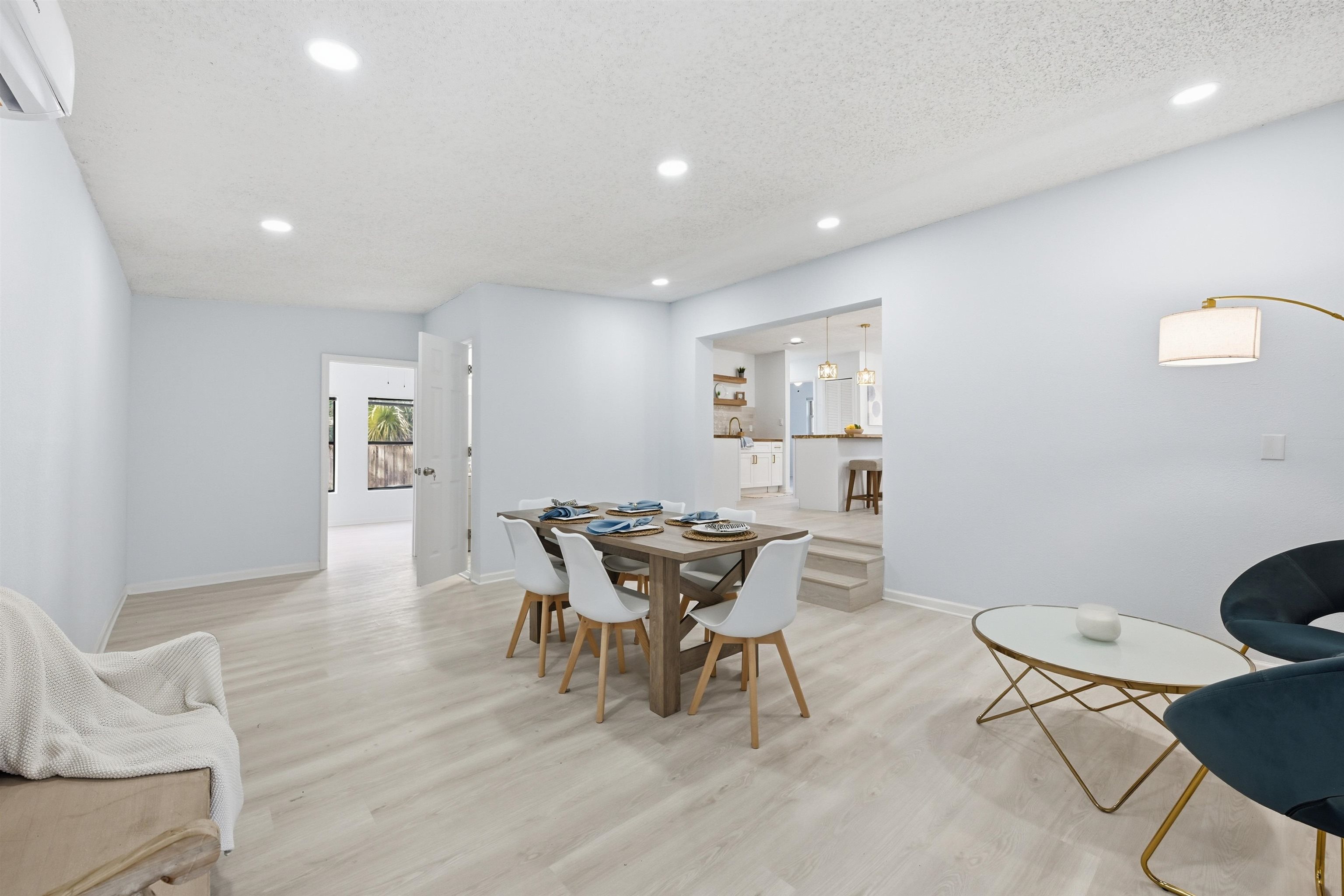 Image 15 of 36 For 8628 Blarney Stone Ct