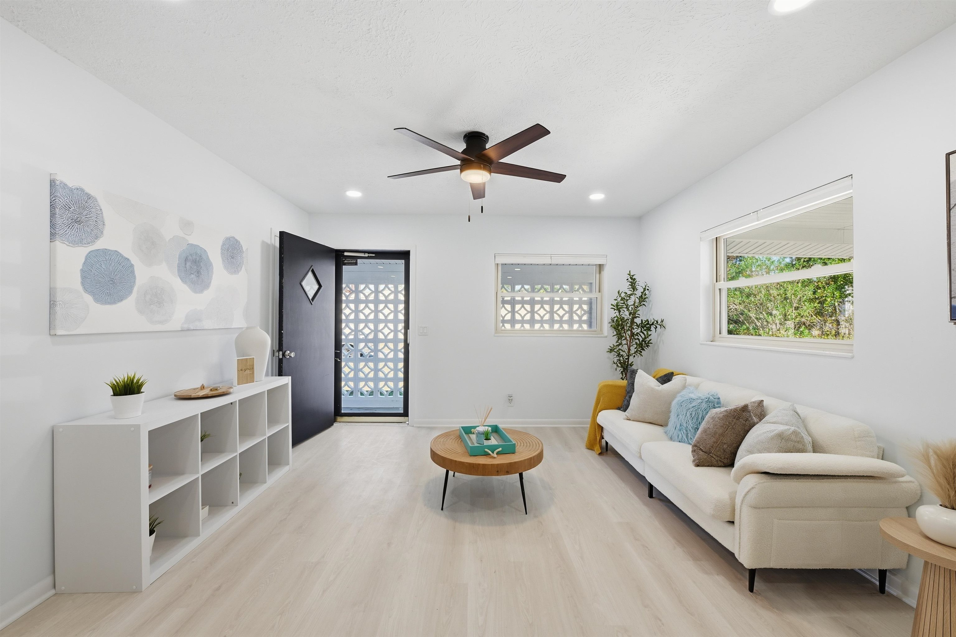 Image 7 of 36 For 8628 Blarney Stone Ct