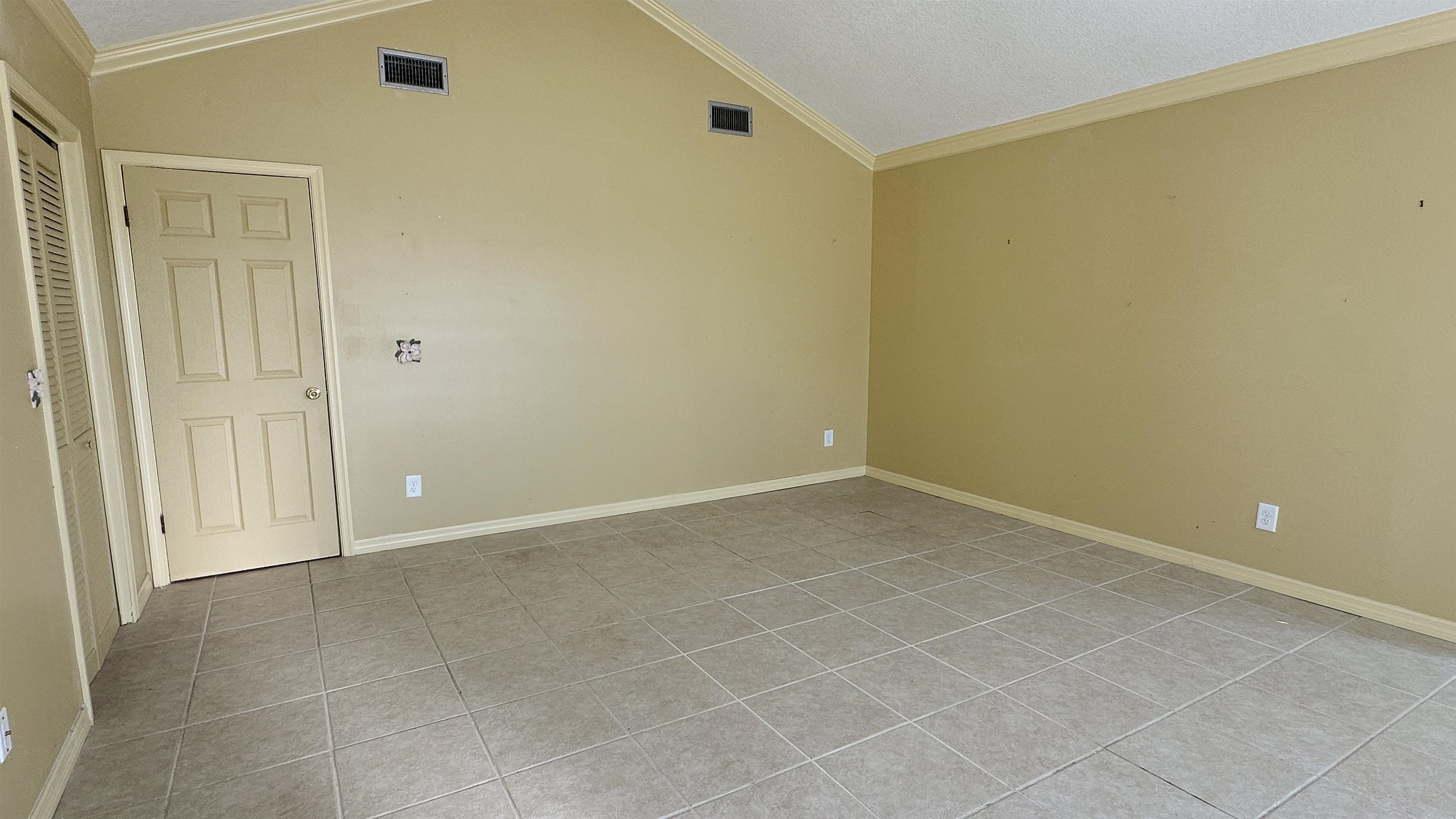 Image 62 of 72 For 2 11th Street