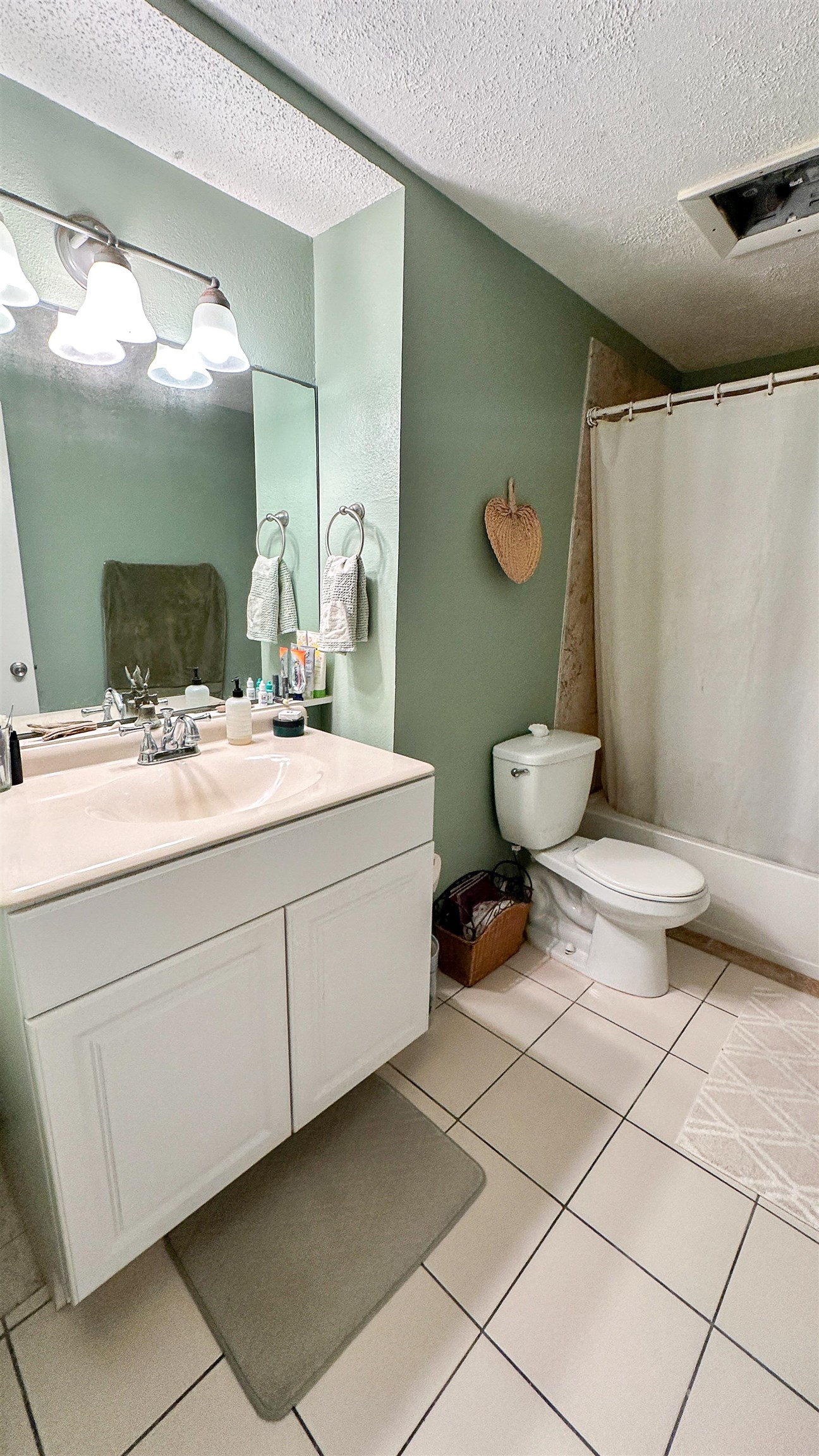 Image 68 of 72 For 2 11th Street