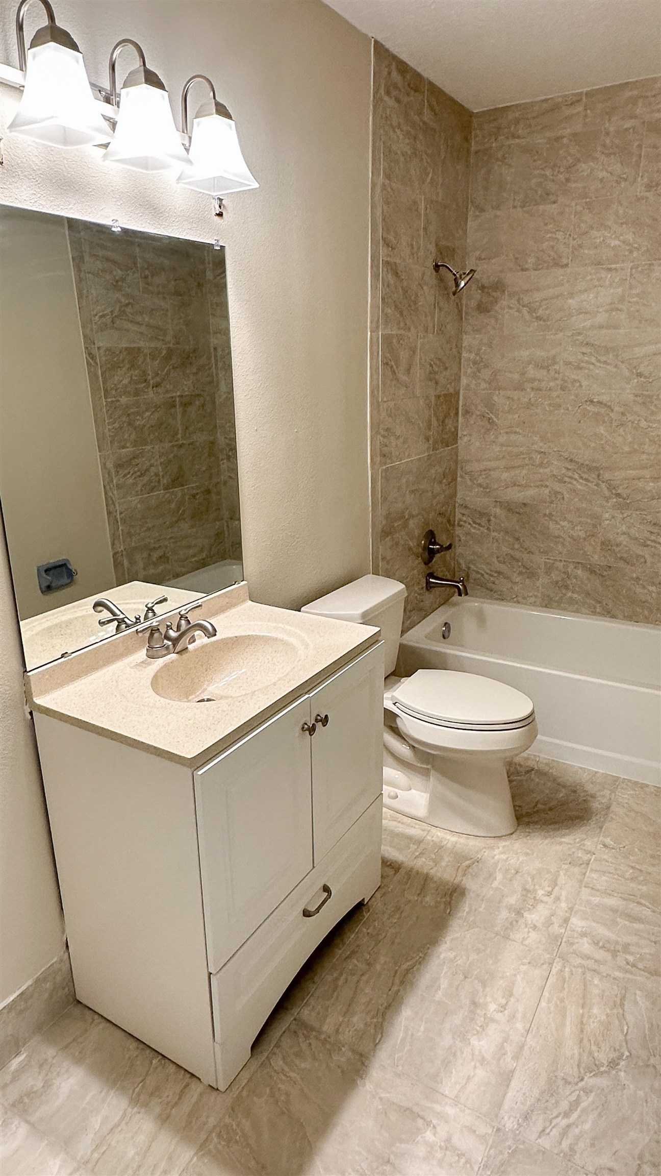 Image 70 of 72 For 2 11th Street