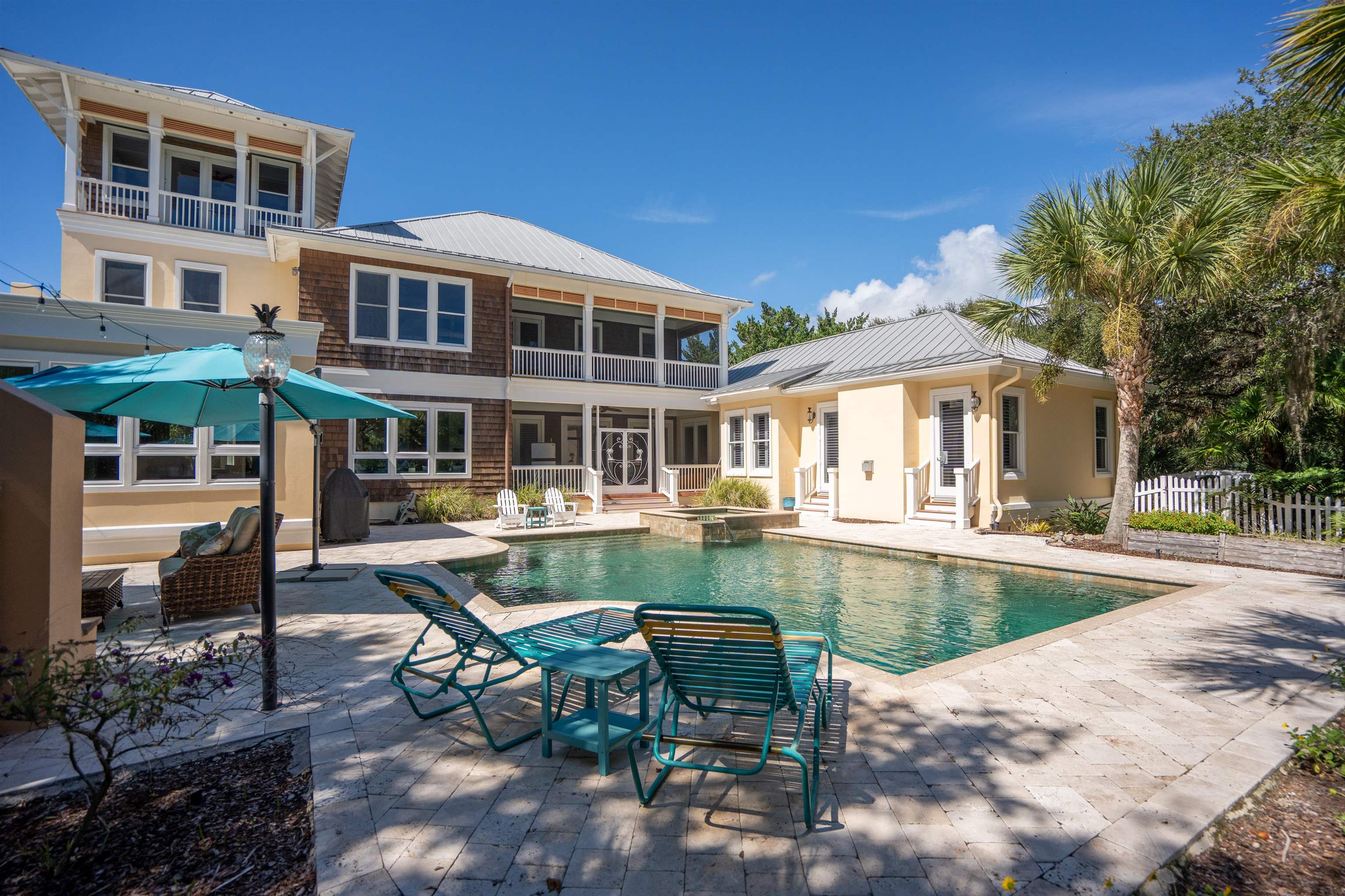 Image 15 of 89 For 916 Ocean Palm Way