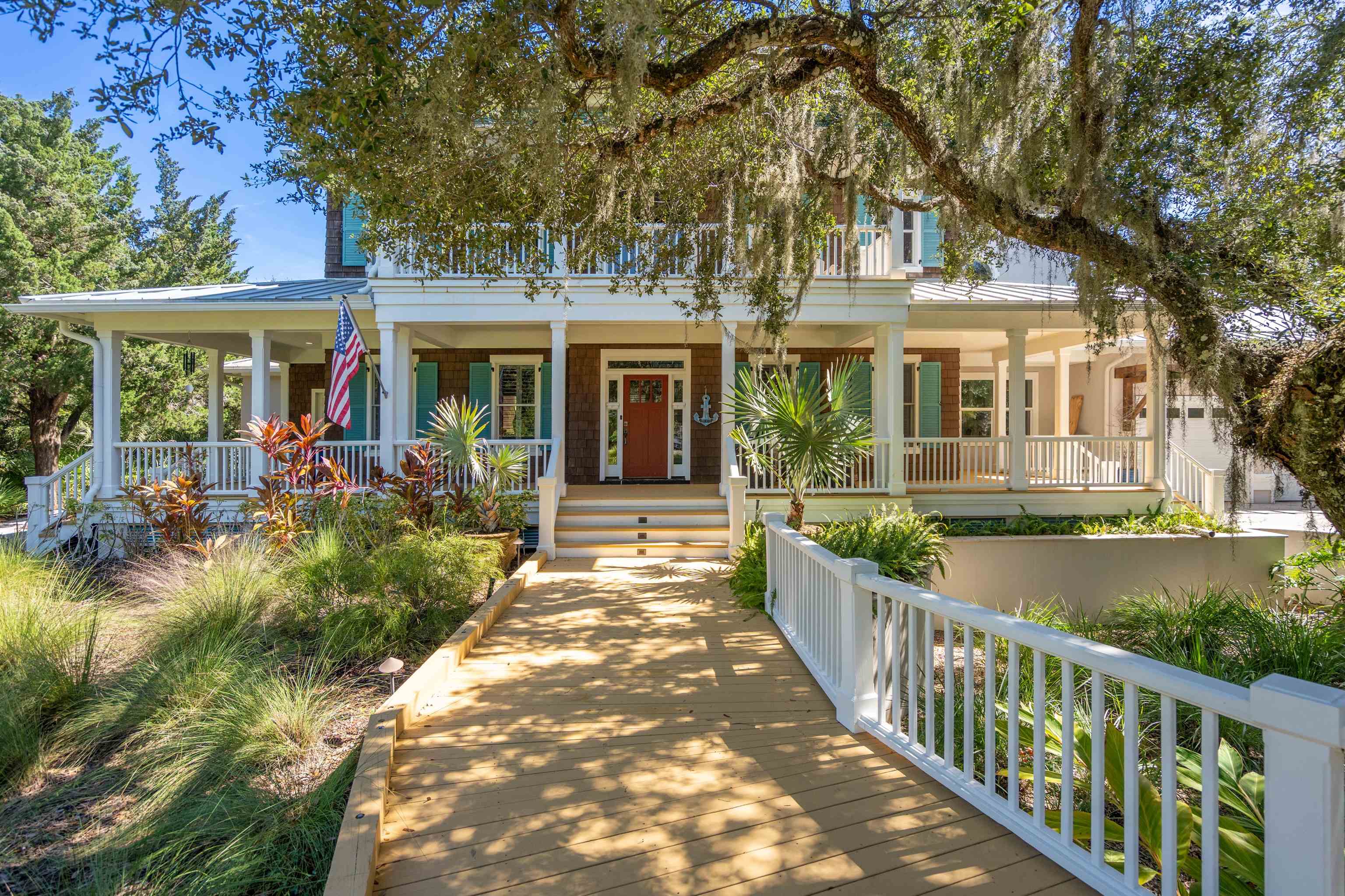 Image 40 of 89 For 916 Ocean Palm Way