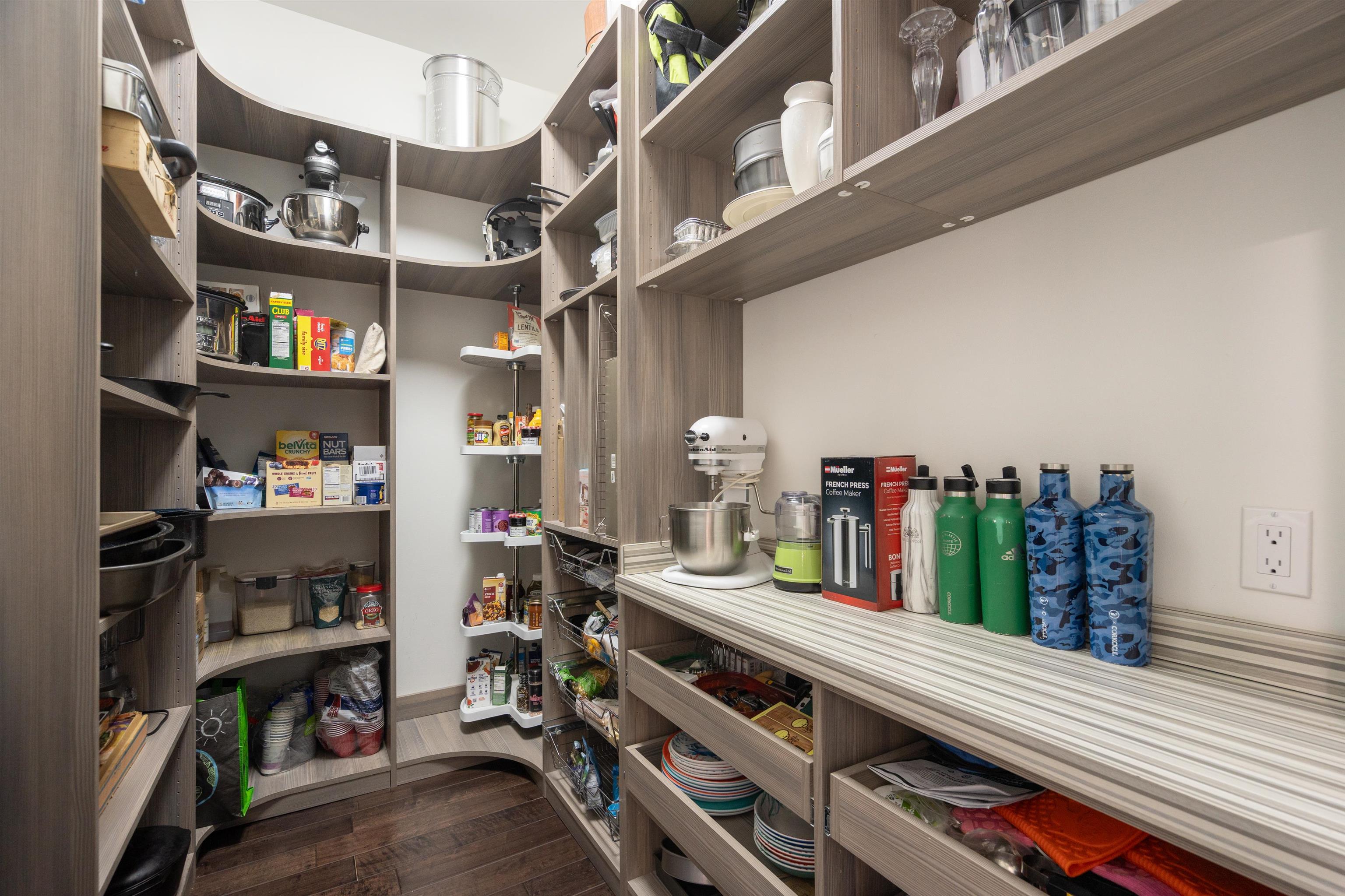 Image 52 of 89 For 916 Ocean Palm Way