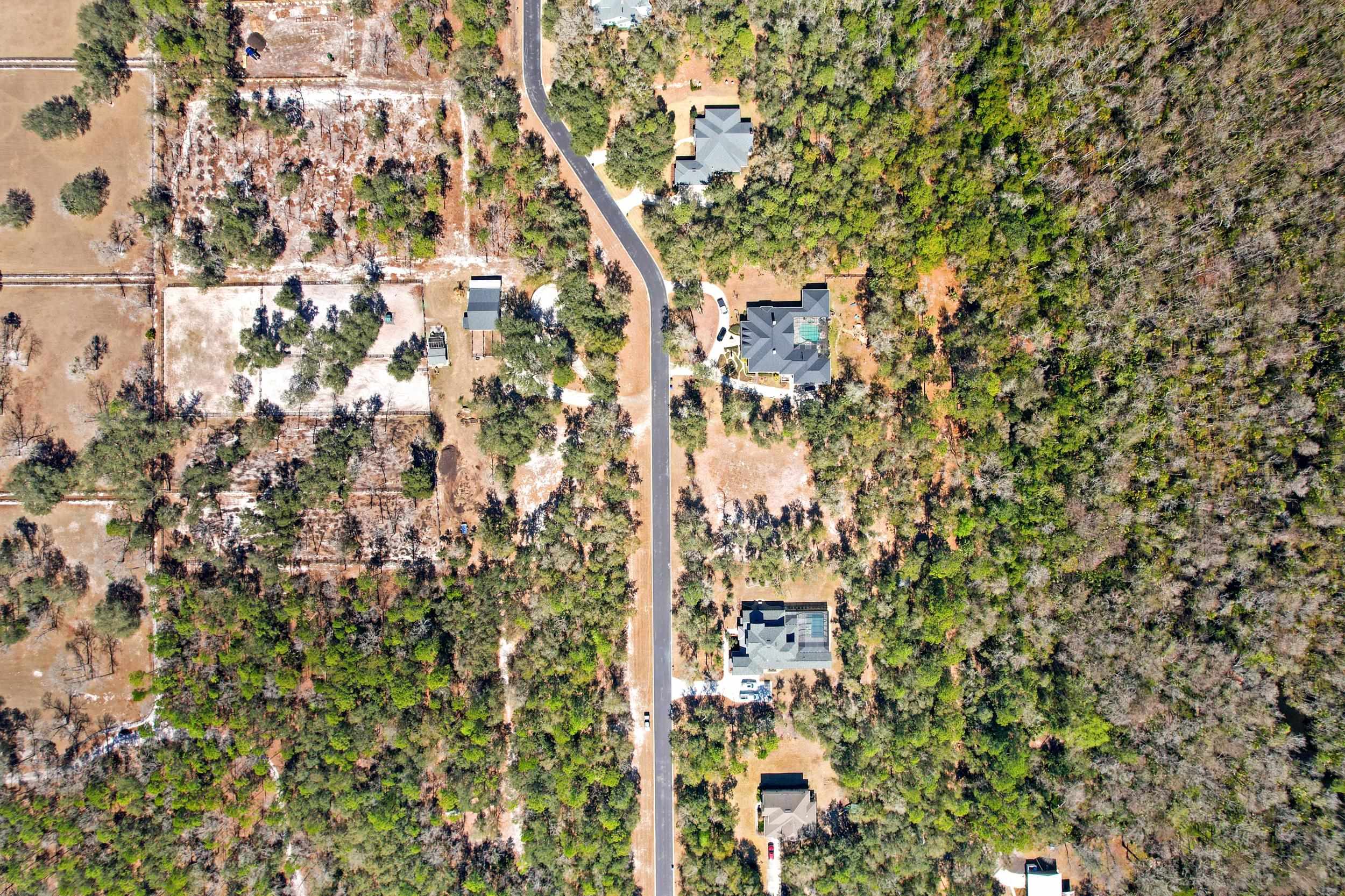 Image 20 of 32 For 130 & 131 Dancing Horse Dr