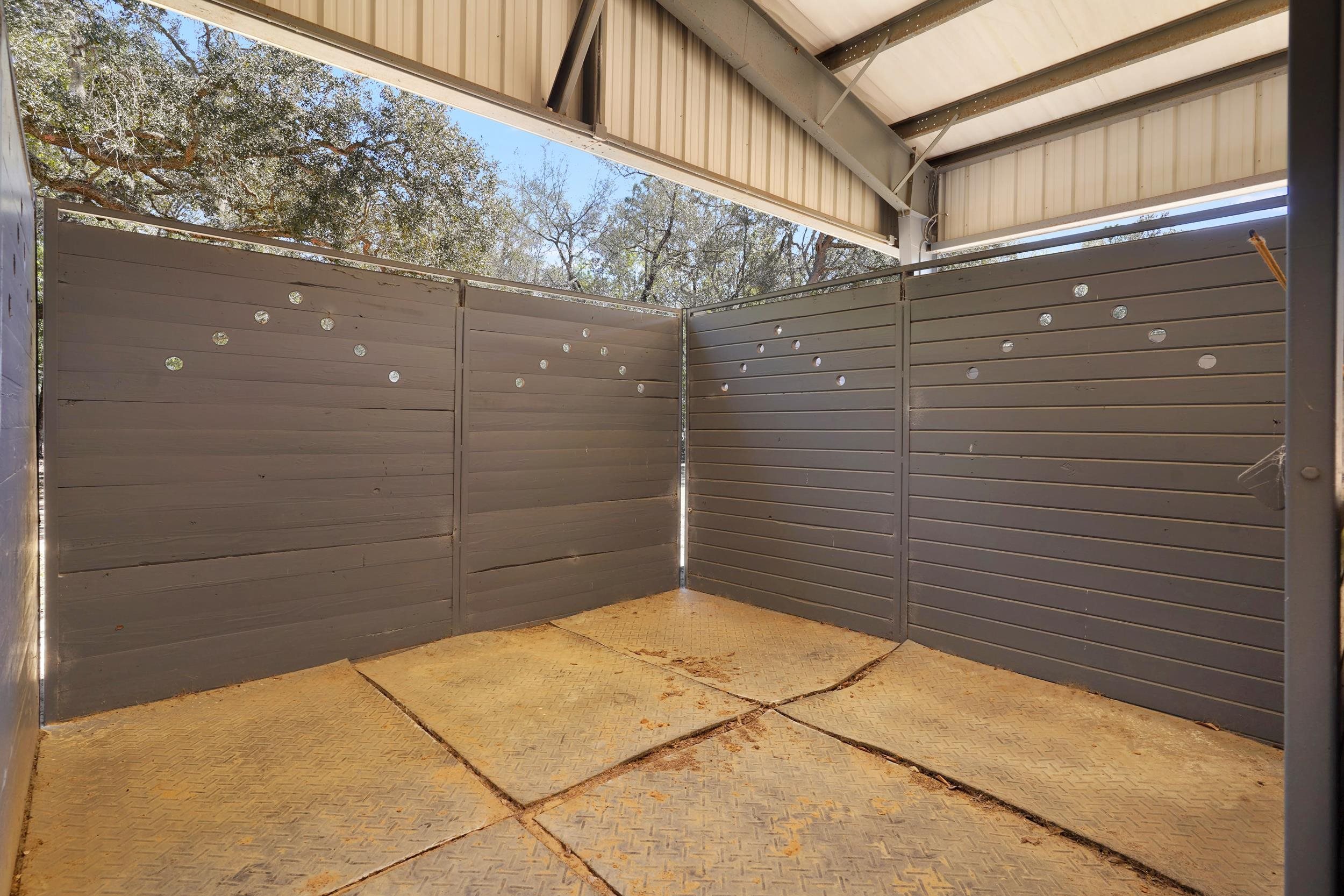 Image 30 of 32 For 130 & 131 Dancing Horse Dr