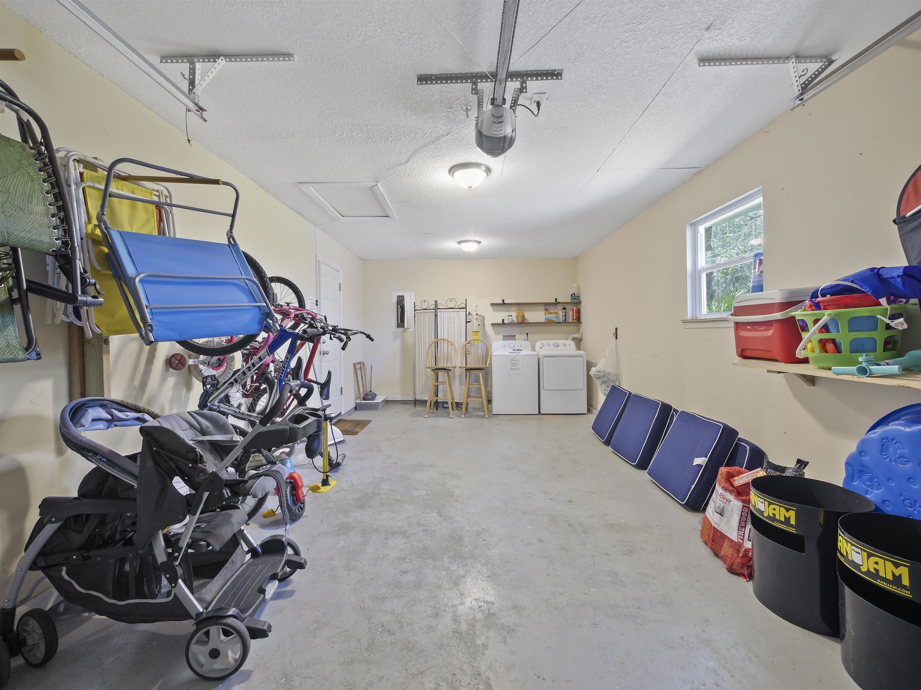 Image 26 of 32 For 241 Tropic Way