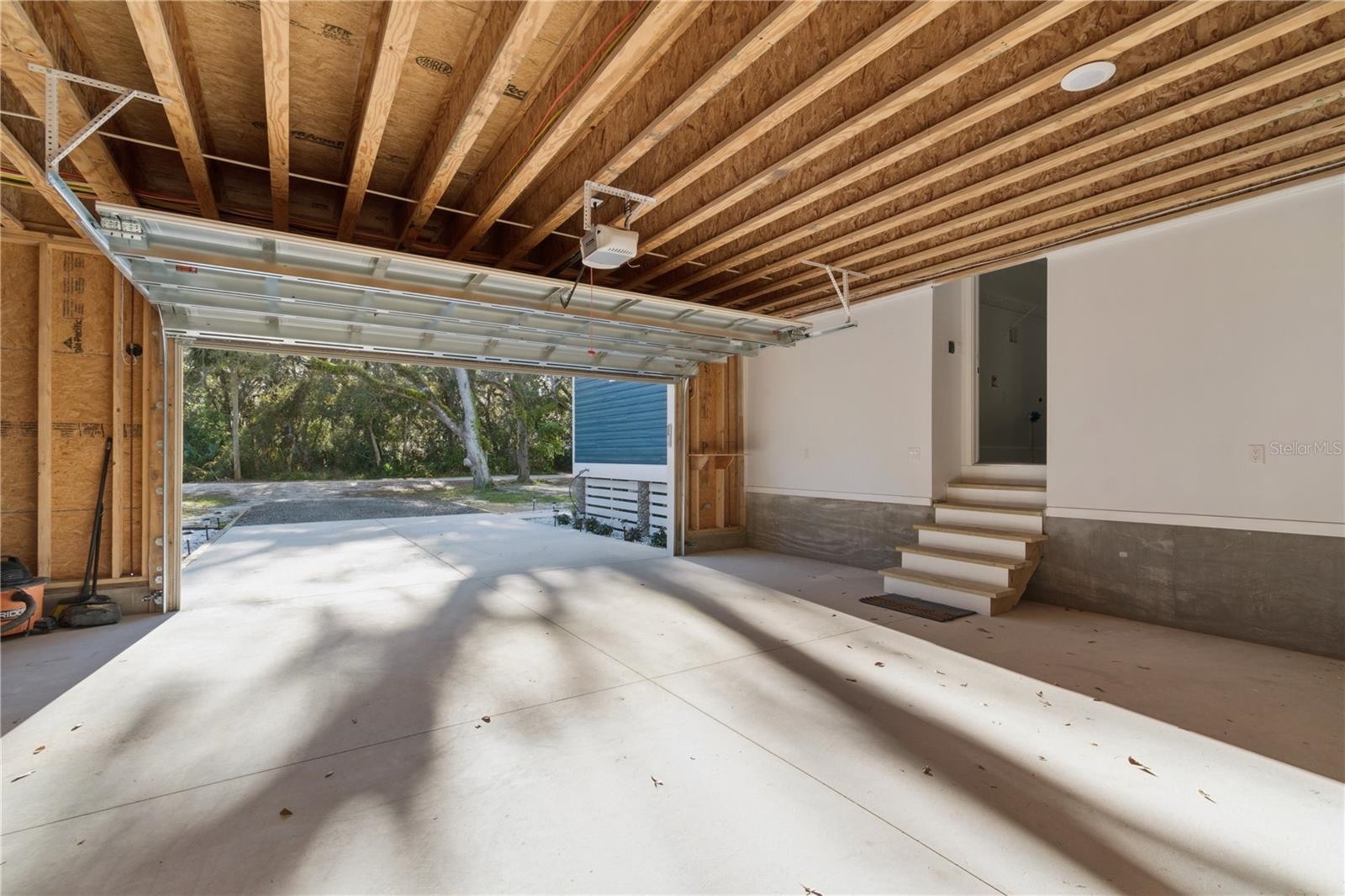 Image 45 of 55 For 117 Hernandez Ave