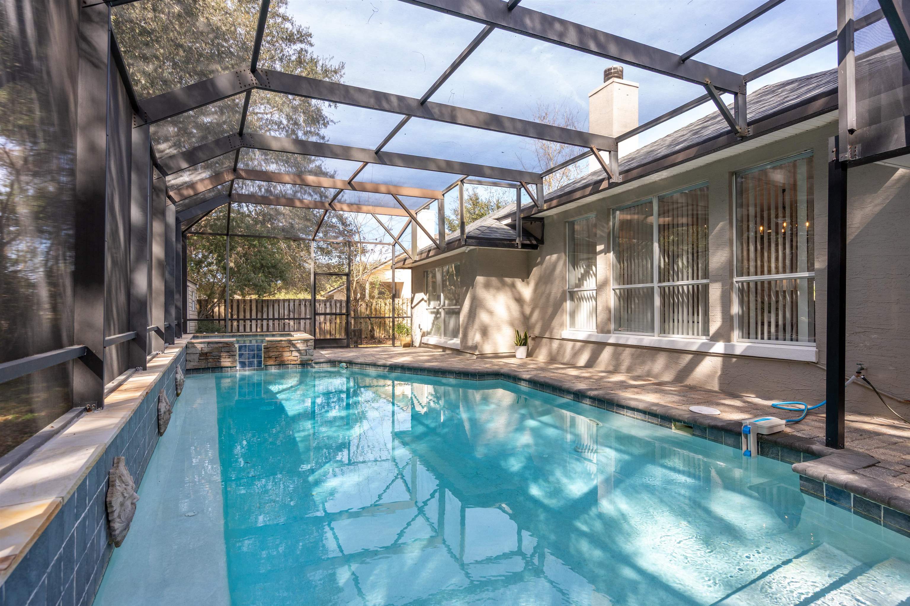 Image 28 of 63 For 221 Cacique Drive