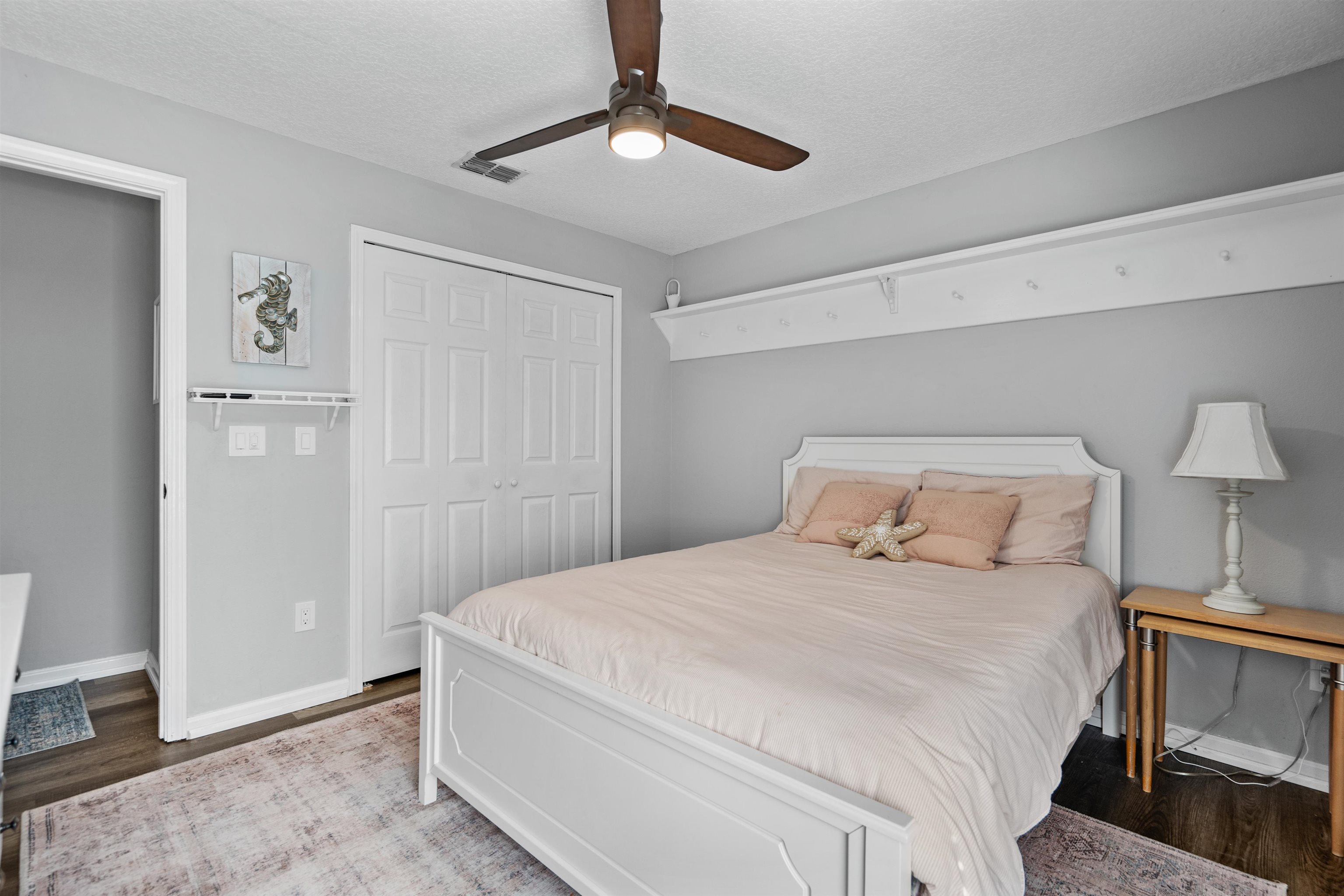 Image 38 of 63 For 221 Cacique Drive