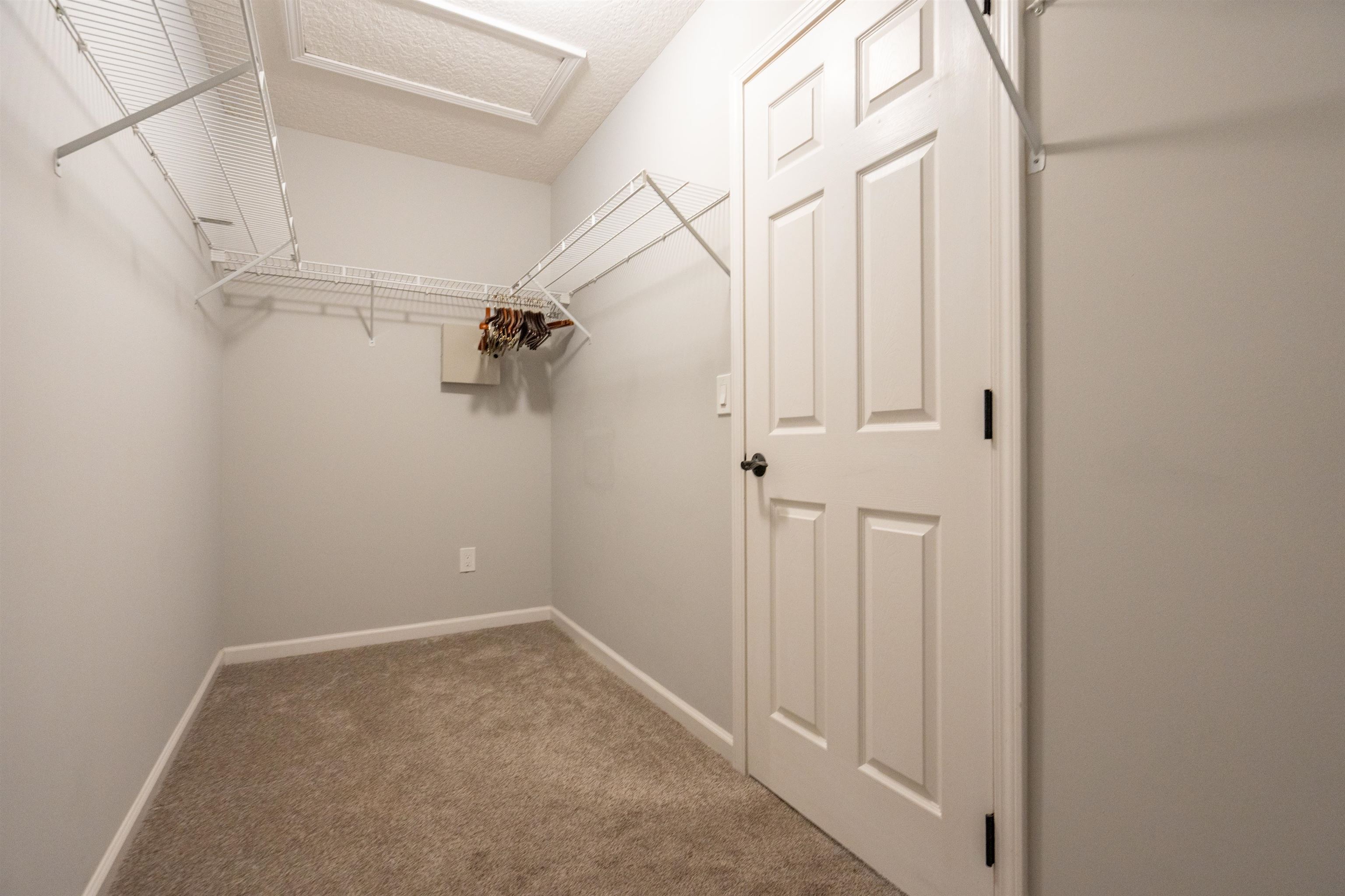 Image 45 of 63 For 221 Cacique Drive