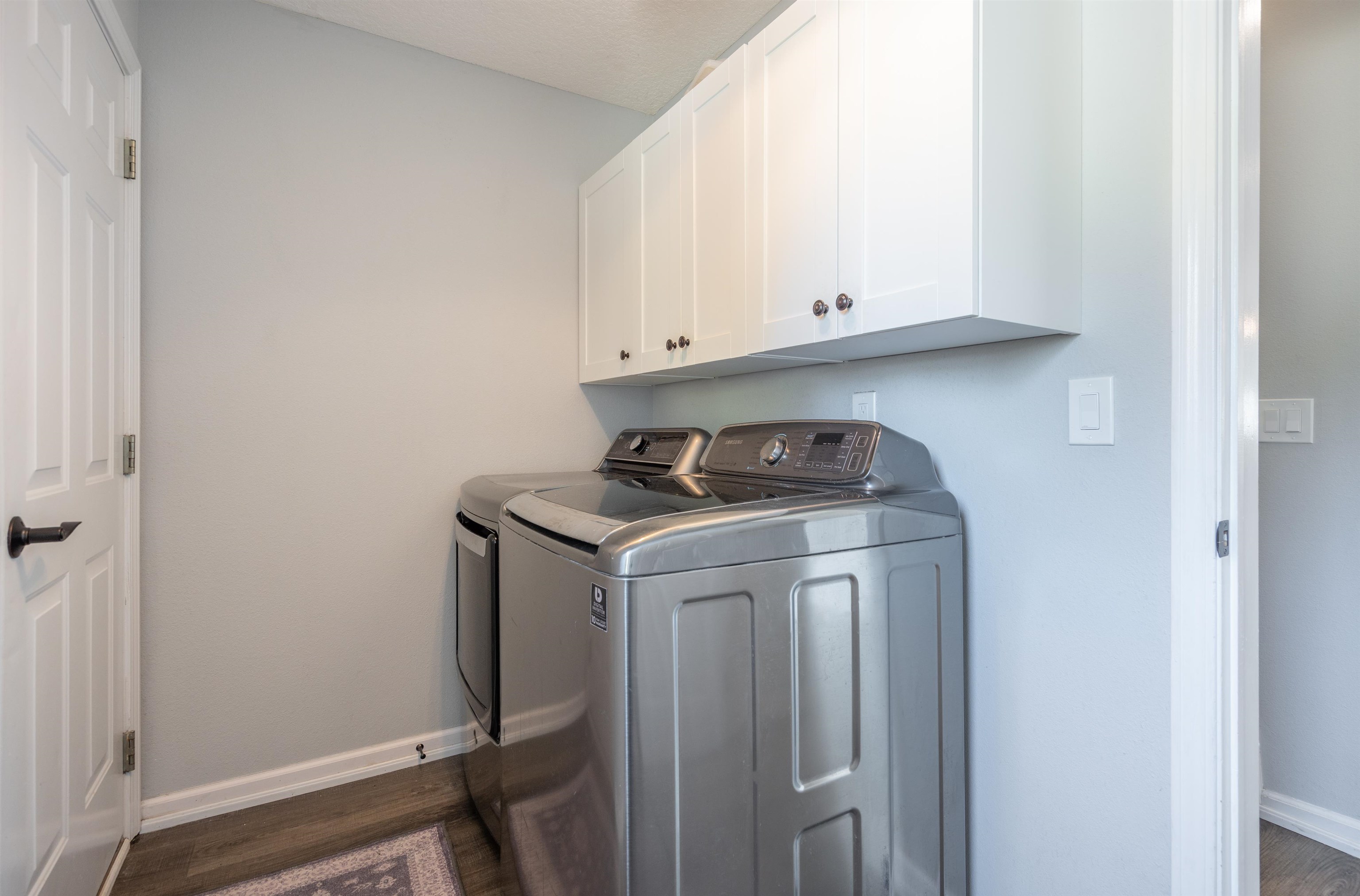 Image 52 of 63 For 221 Cacique Drive