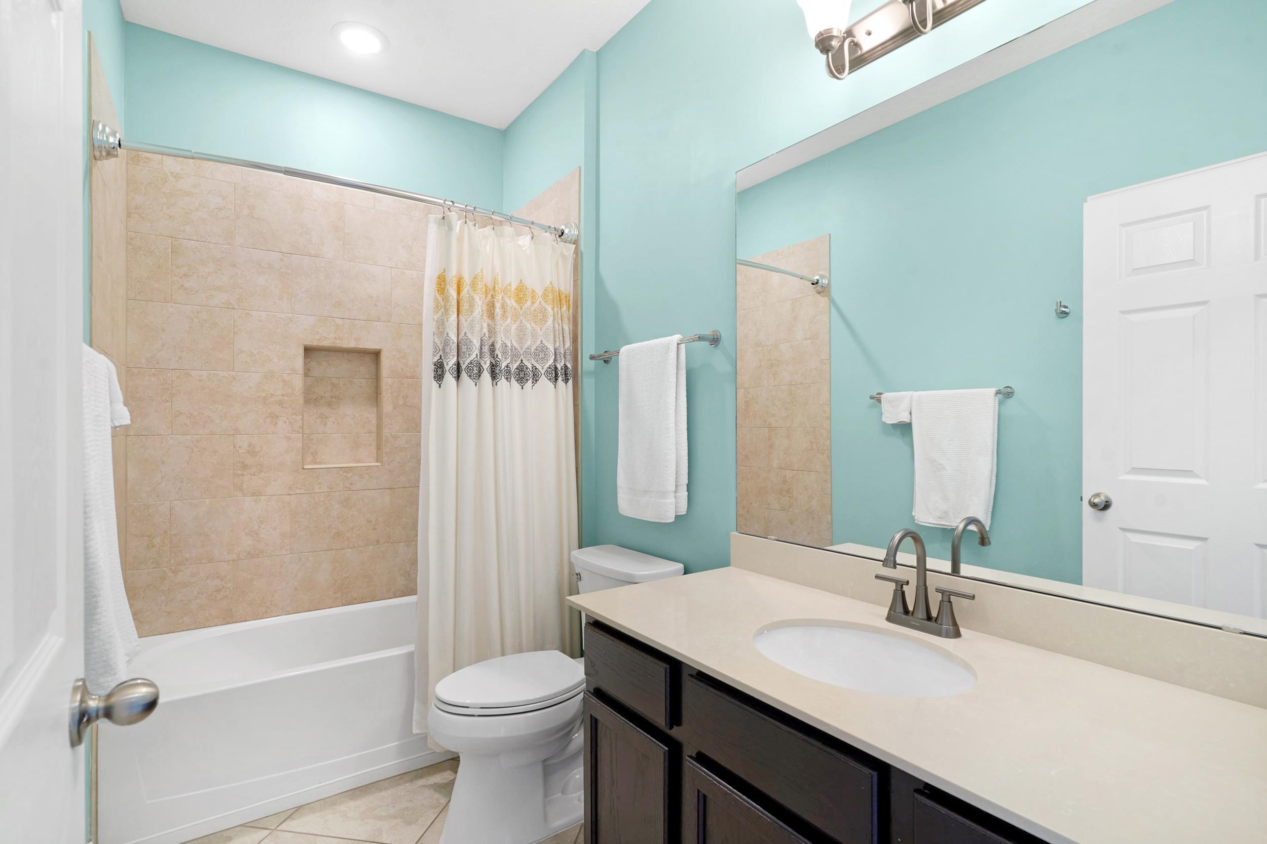 Image 27 of 43 For 104 Diamond Lake Drive