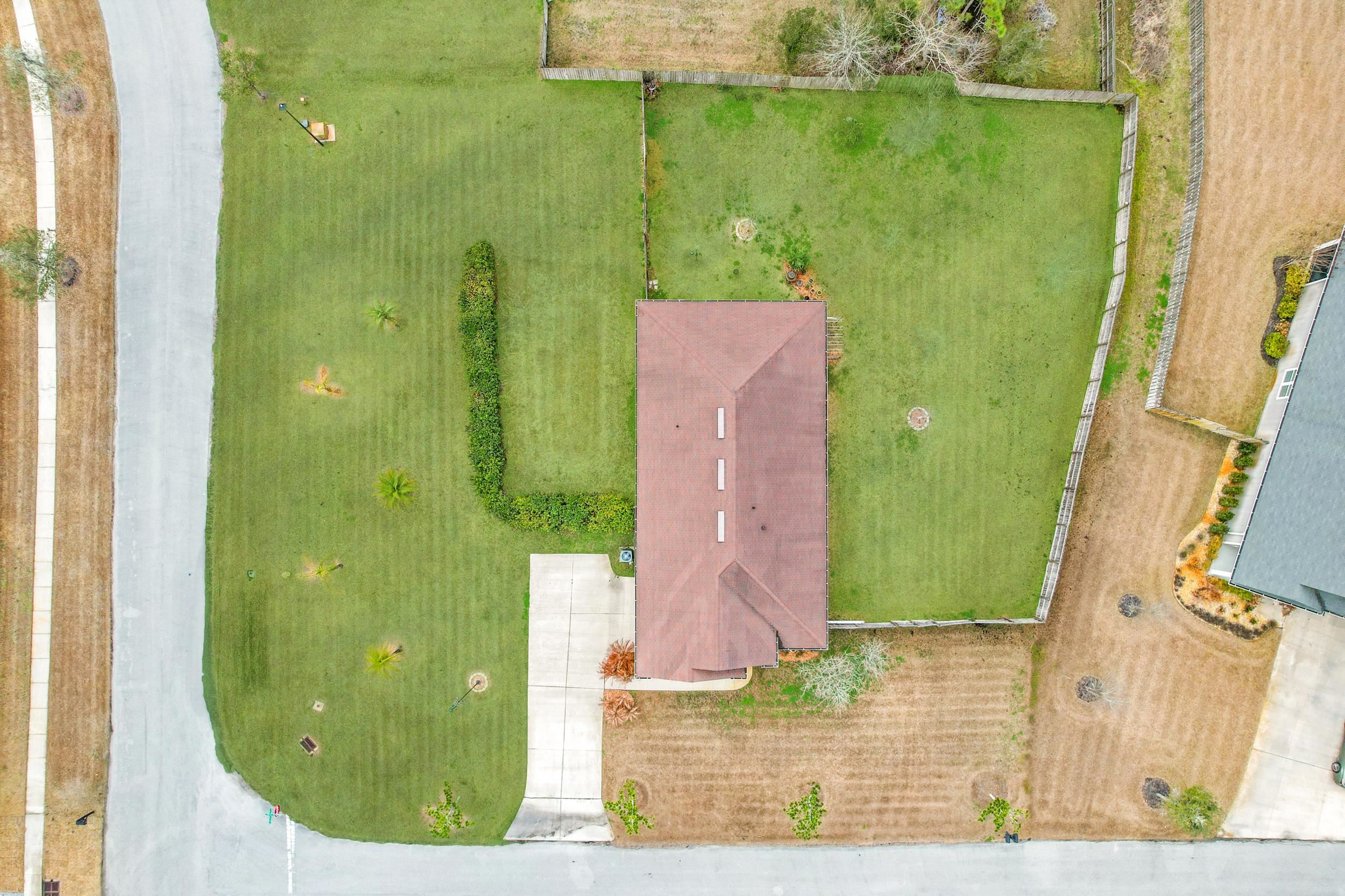 Image 31 of 43 For 104 Diamond Lake Drive