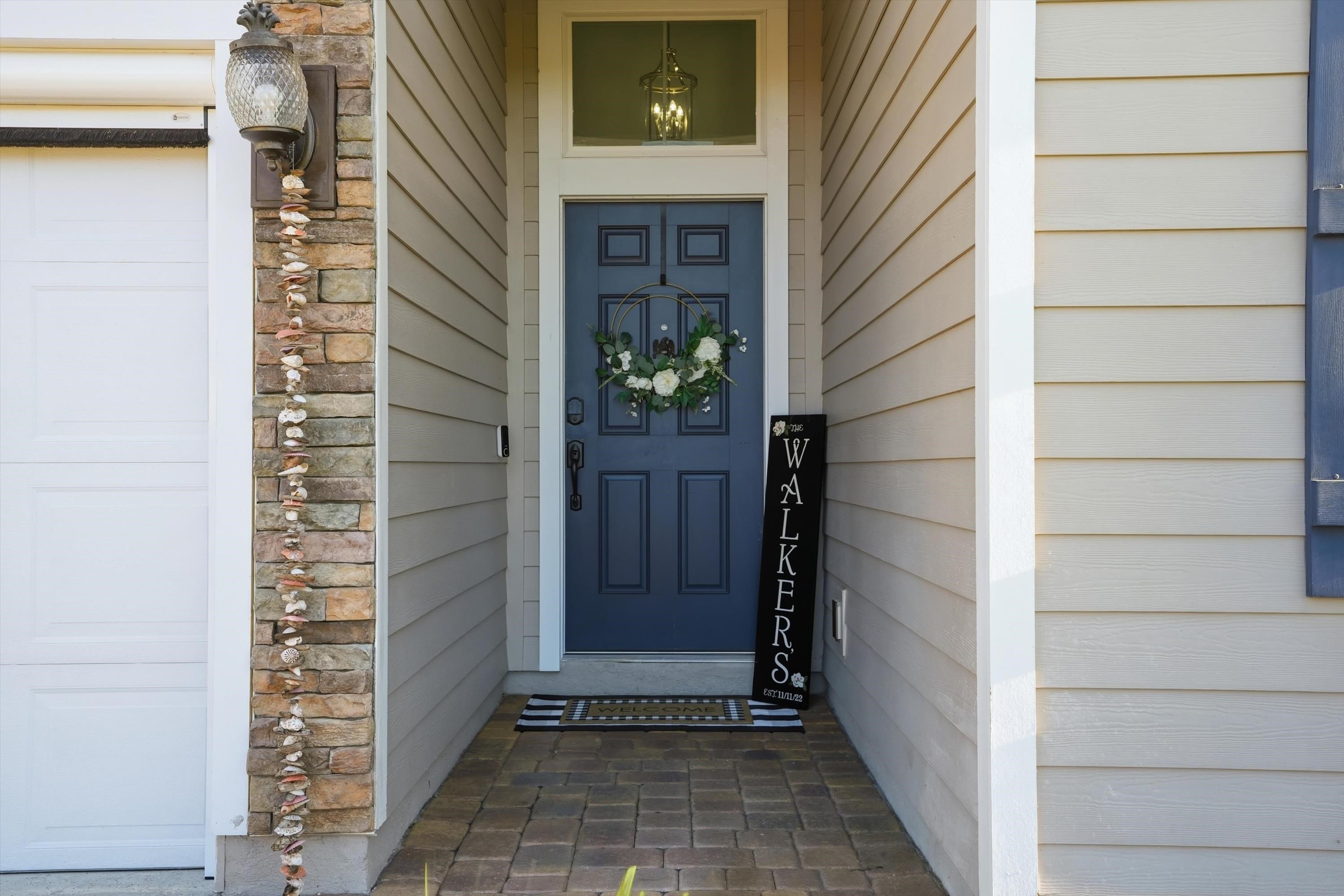 Image 3 of 44 For 20 Trumpco Dr