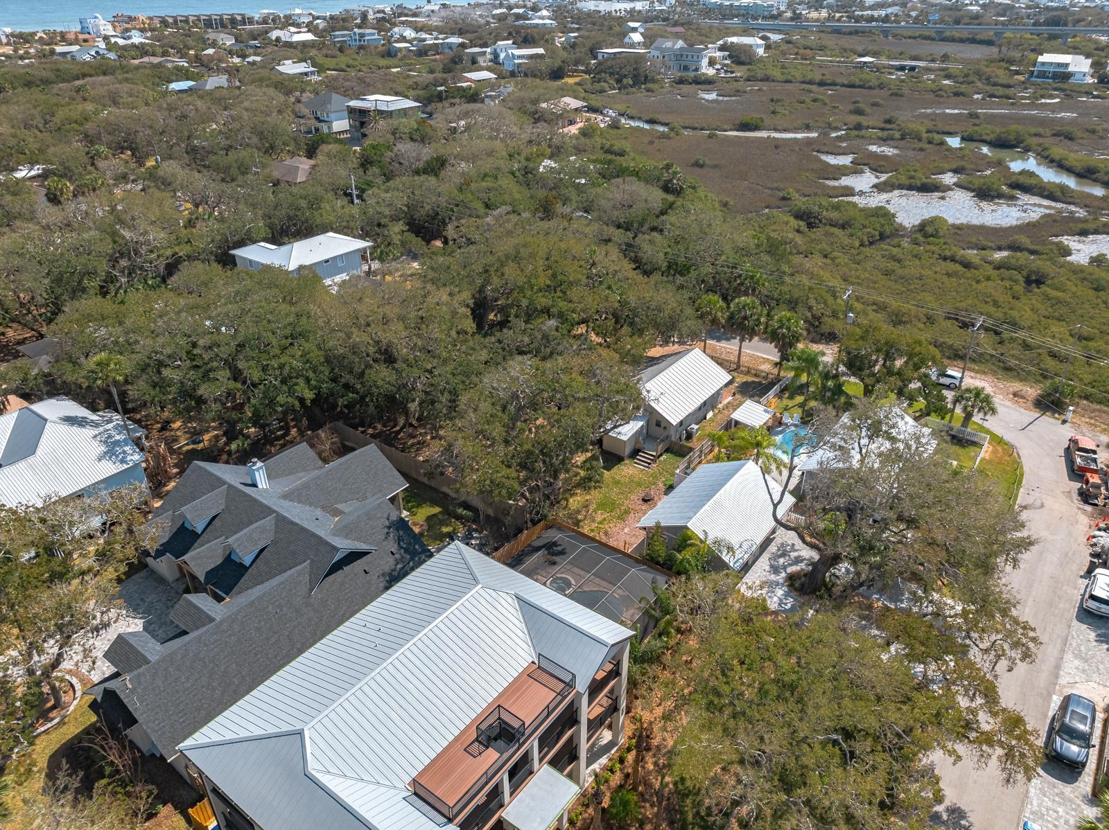 Image 23 of 29 For 184 Surfside Ave