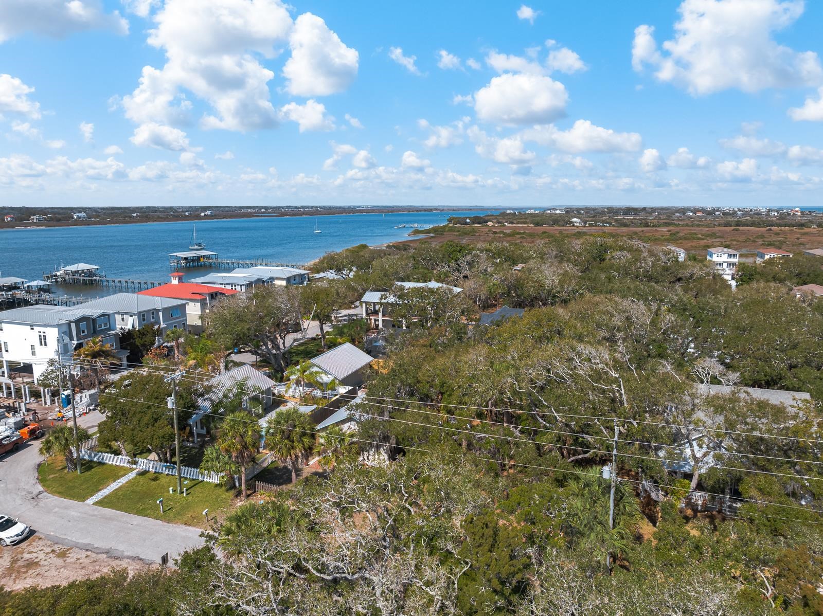 Image 4 of 29 For 184 Surfside Ave