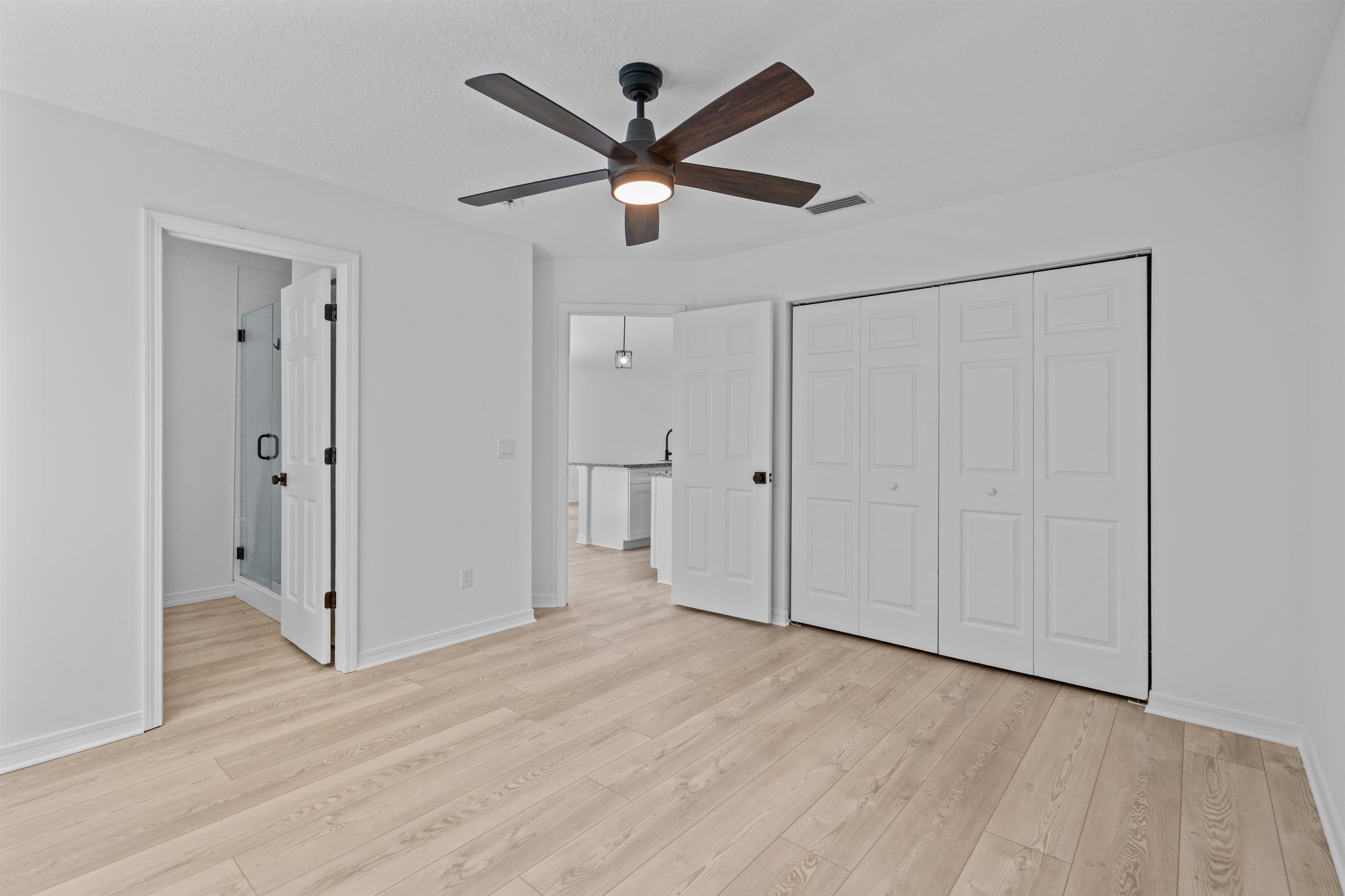 Image 33 of 41 For 236 Nesmith Avenue