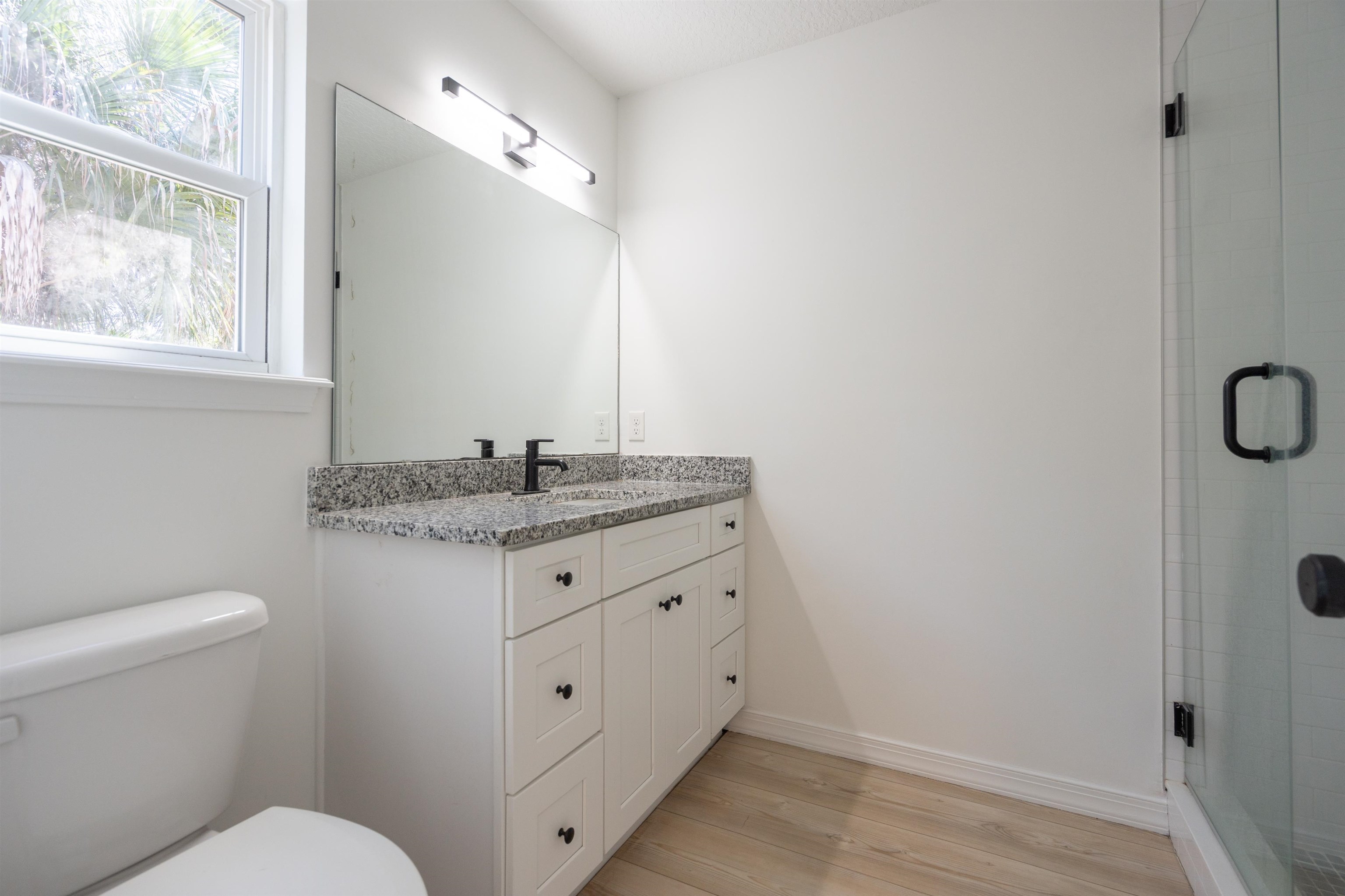 Image 35 of 41 For 236 Nesmith Avenue