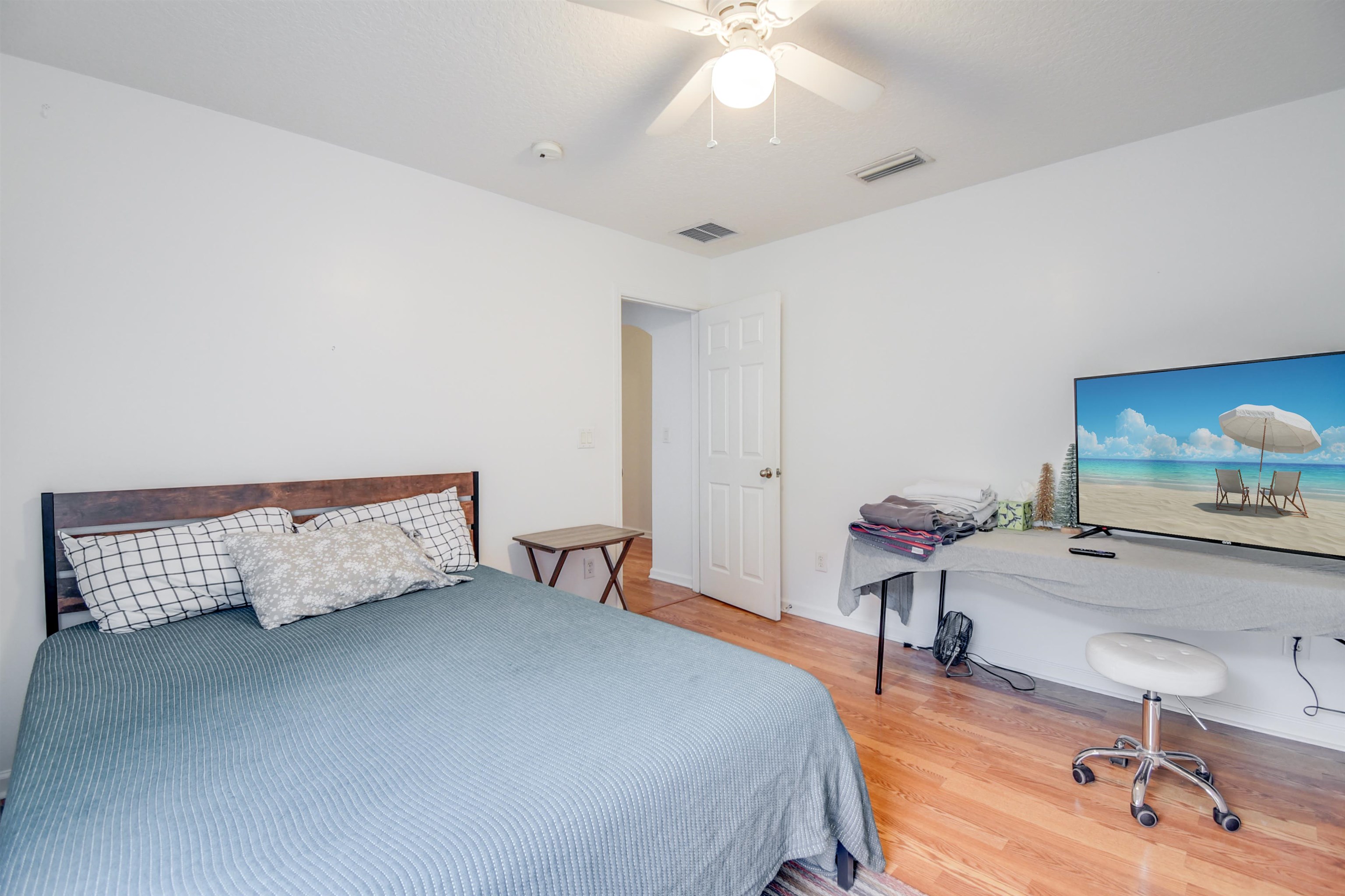 Image 21 of 44 For 5409 Cypress Links Blvd