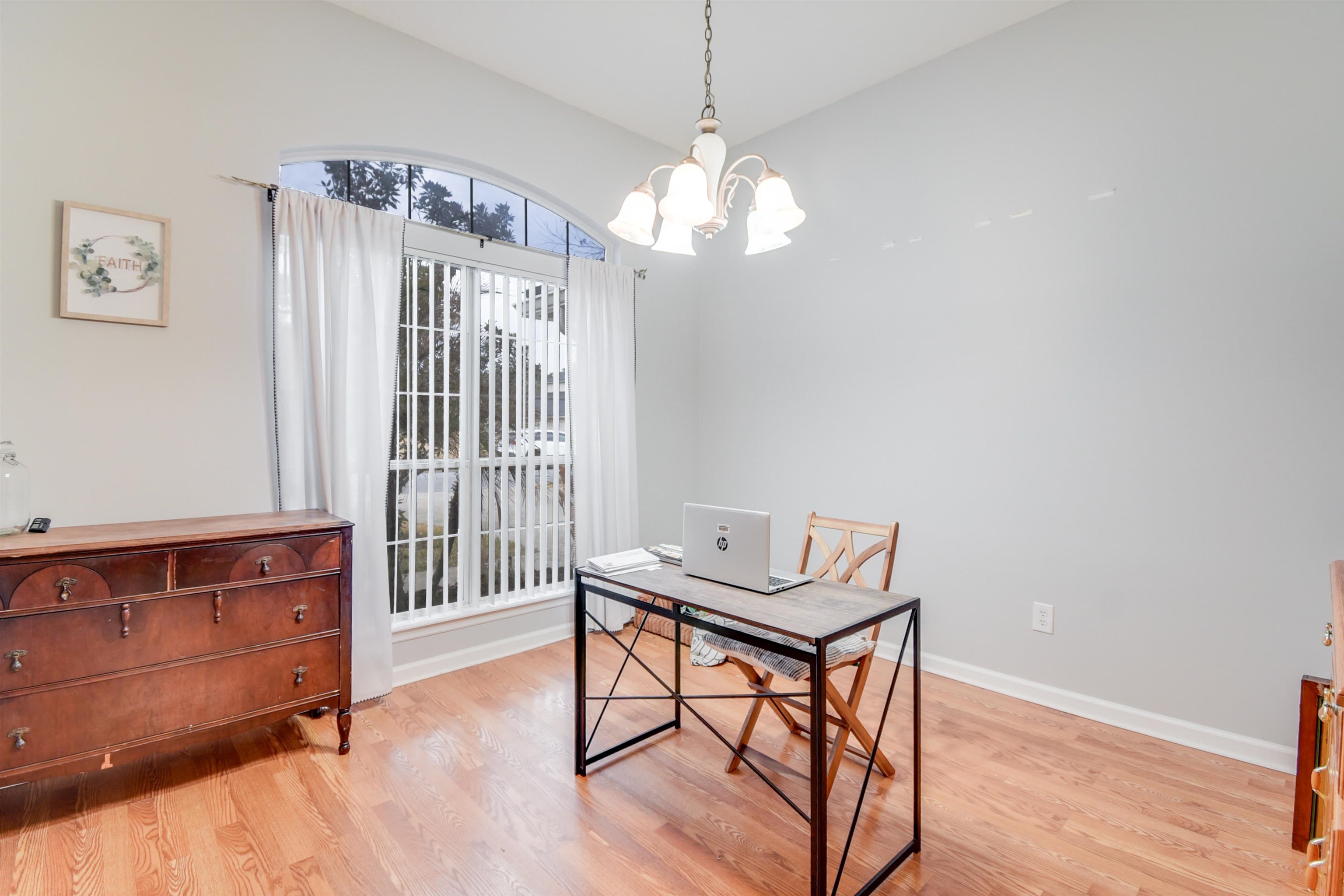 Image 4 of 44 For 5409 Cypress Links Blvd