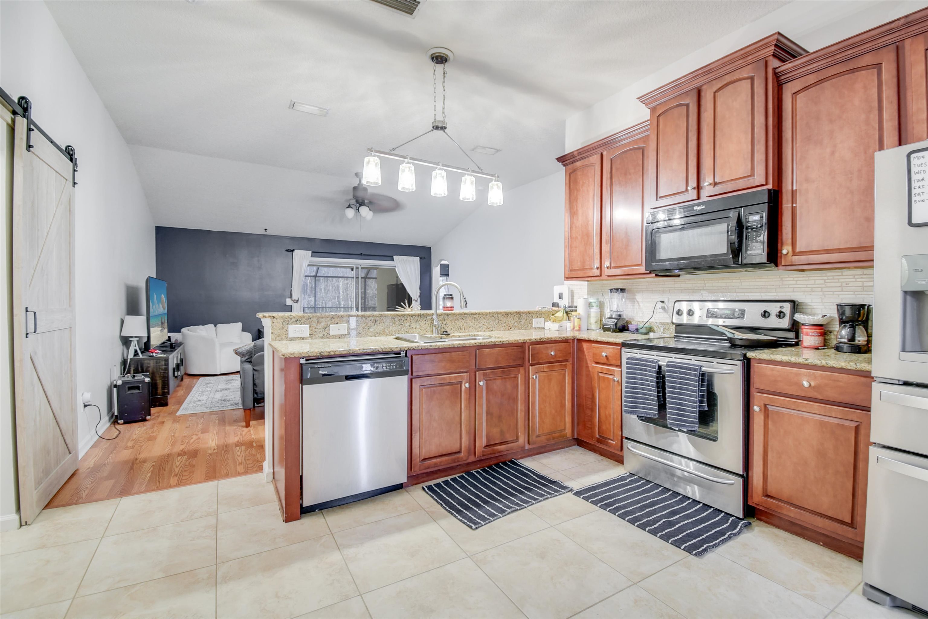 Image 7 of 44 For 5409 Cypress Links Blvd