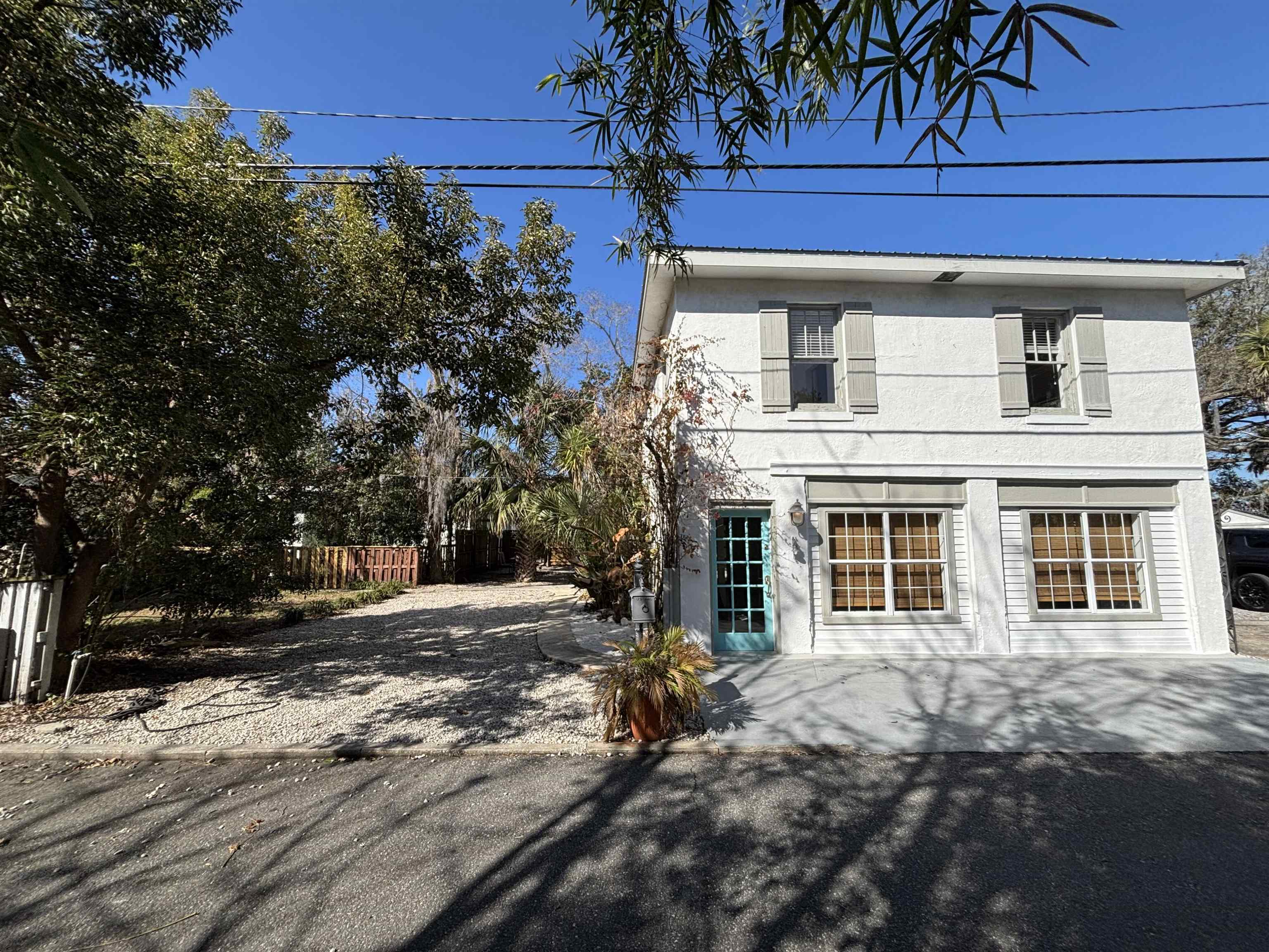 Image 3 of 20 For 50 San Carlos Ave E